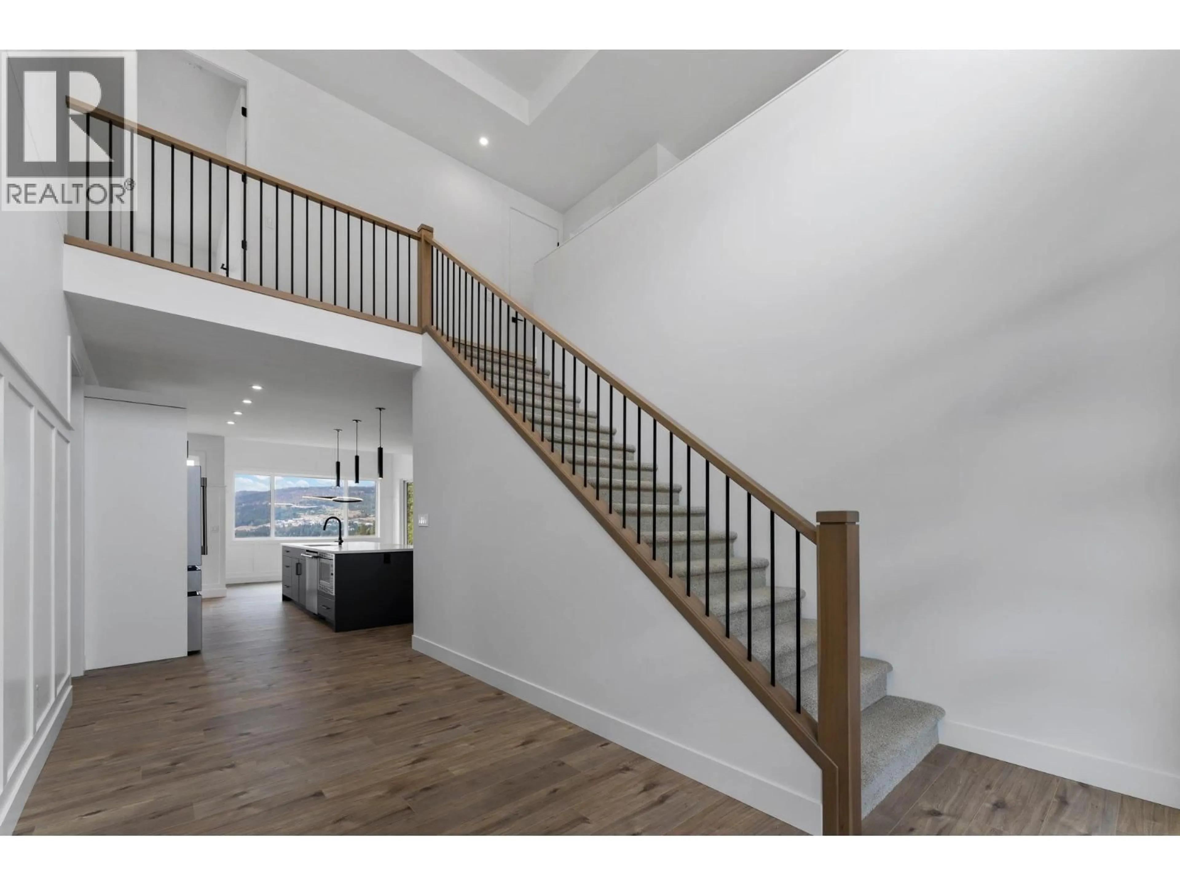 Stairs for 2871 COPPER RIDGE DRIVE, West Kelowna British Columbia V4T0E7