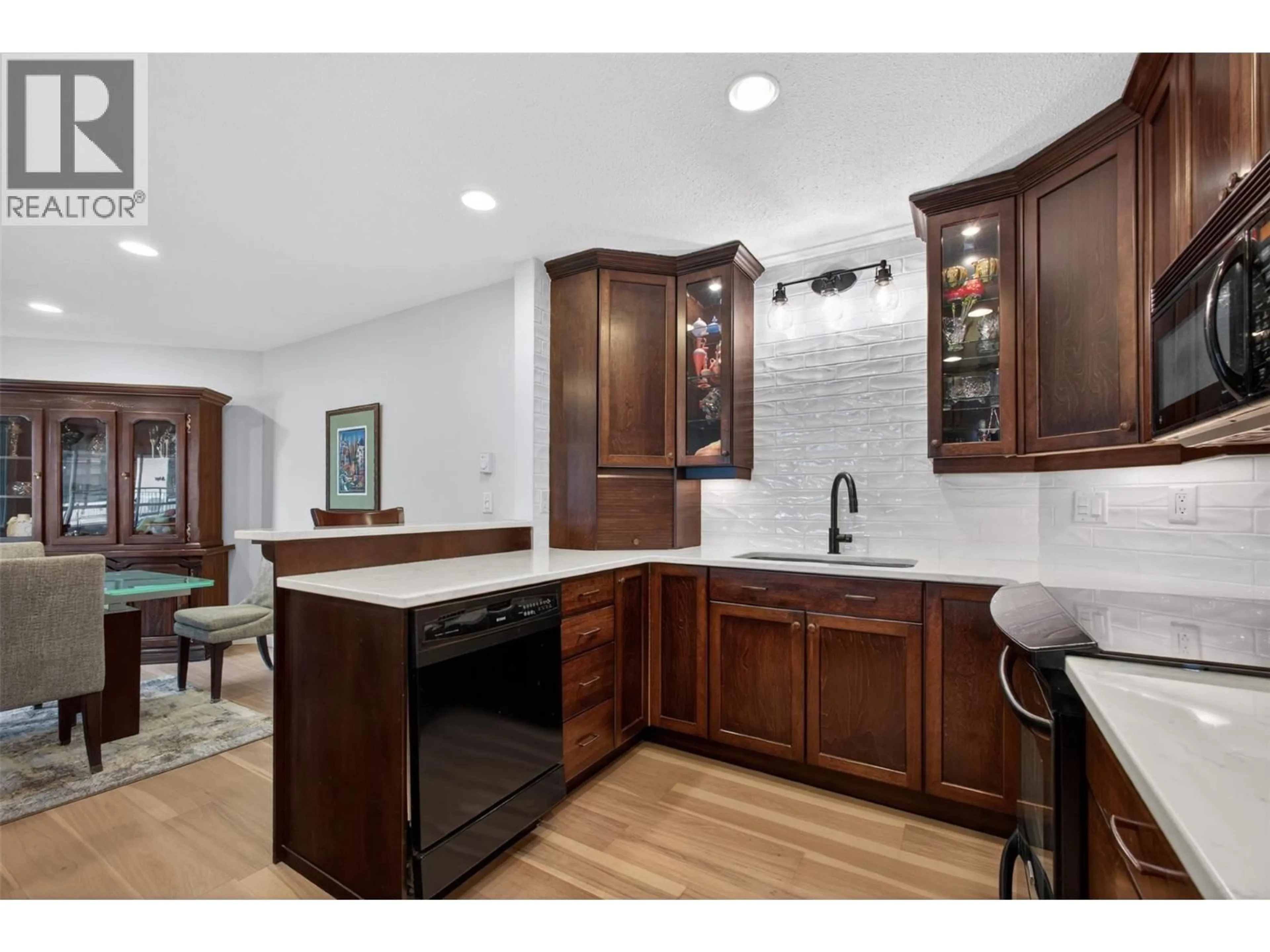 Open concept kitchen, unknown for 306 - 1534 LAWRENCE AVENUE, Kelowna British Columbia V1Y6M8