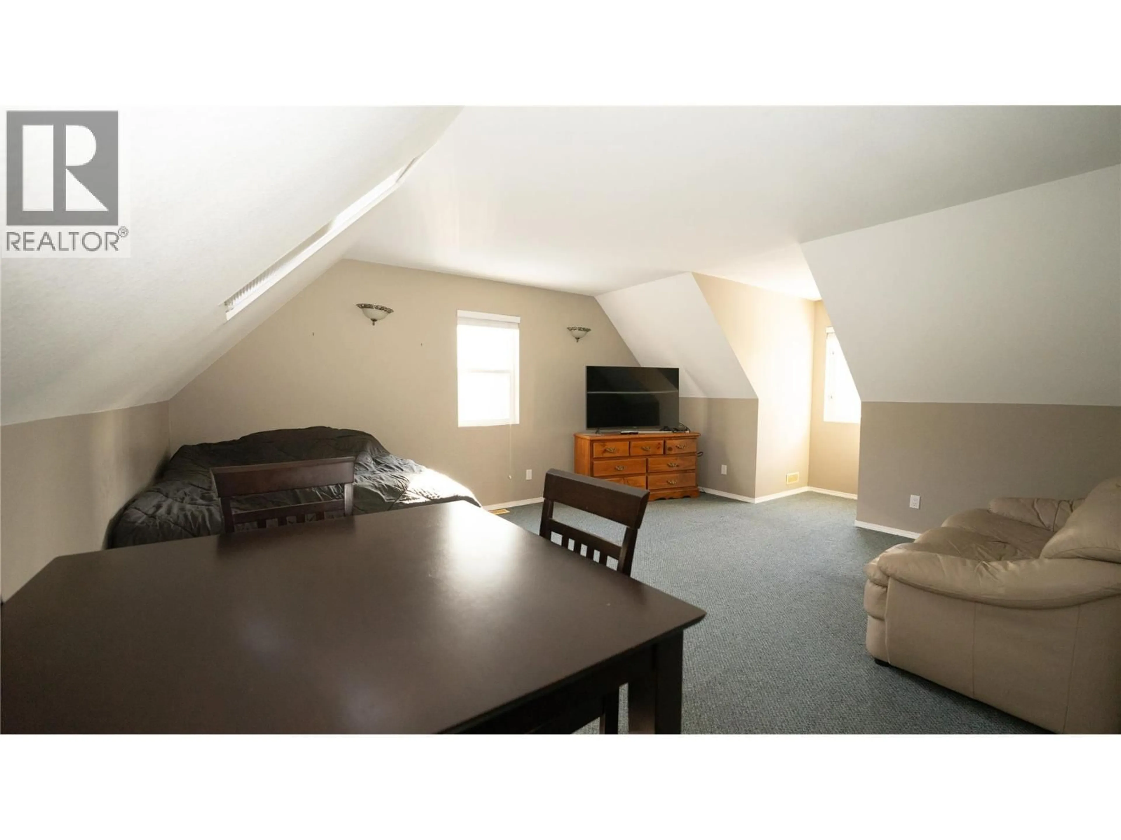 A pic of a room for 401 GILLIS AVENUE, Sicamous British Columbia V0E2V1