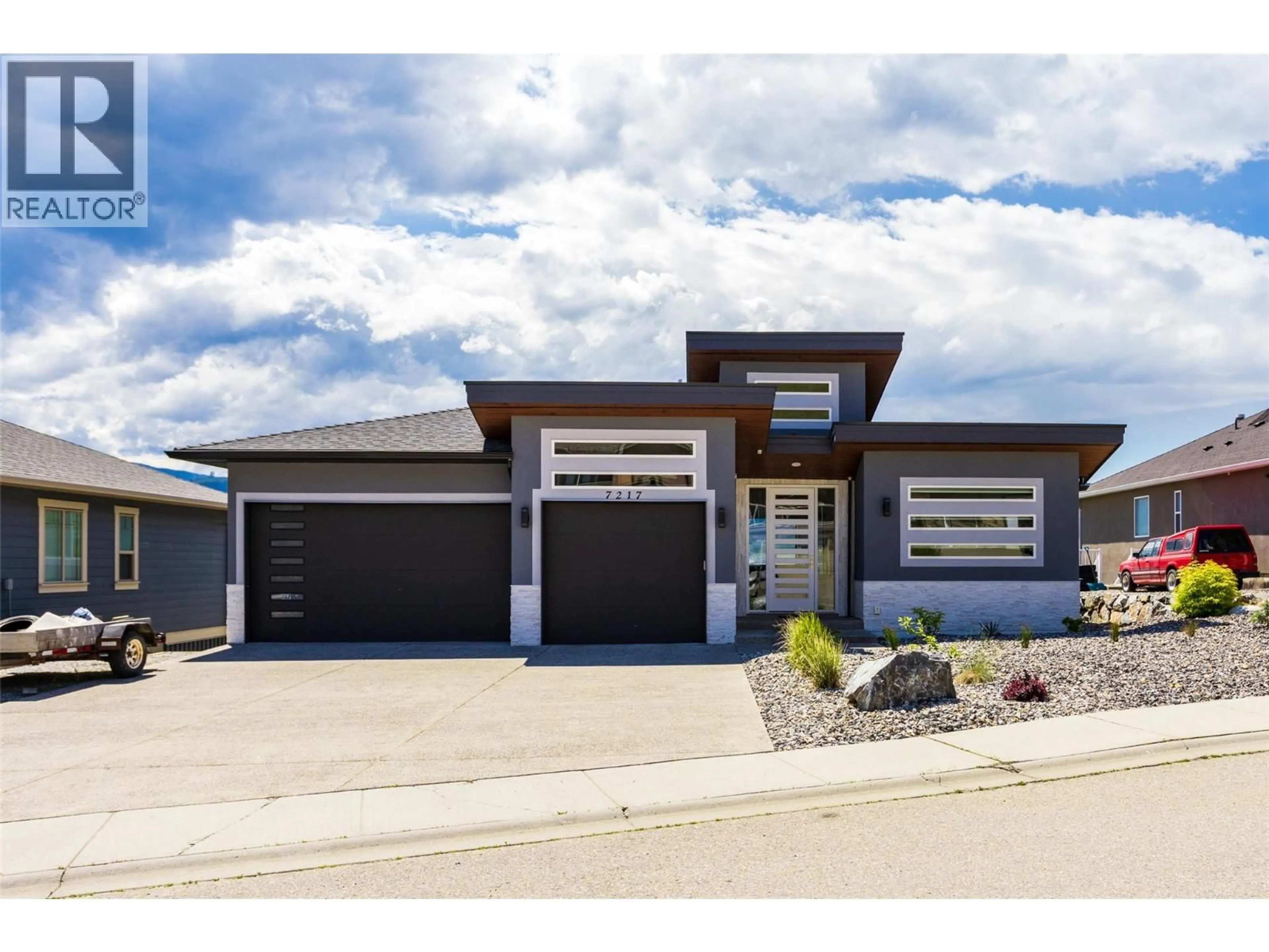 Home with brick exterior material, street for 7217 LAKERIDGE PLACE, Vernon British Columbia V1H1Y3
