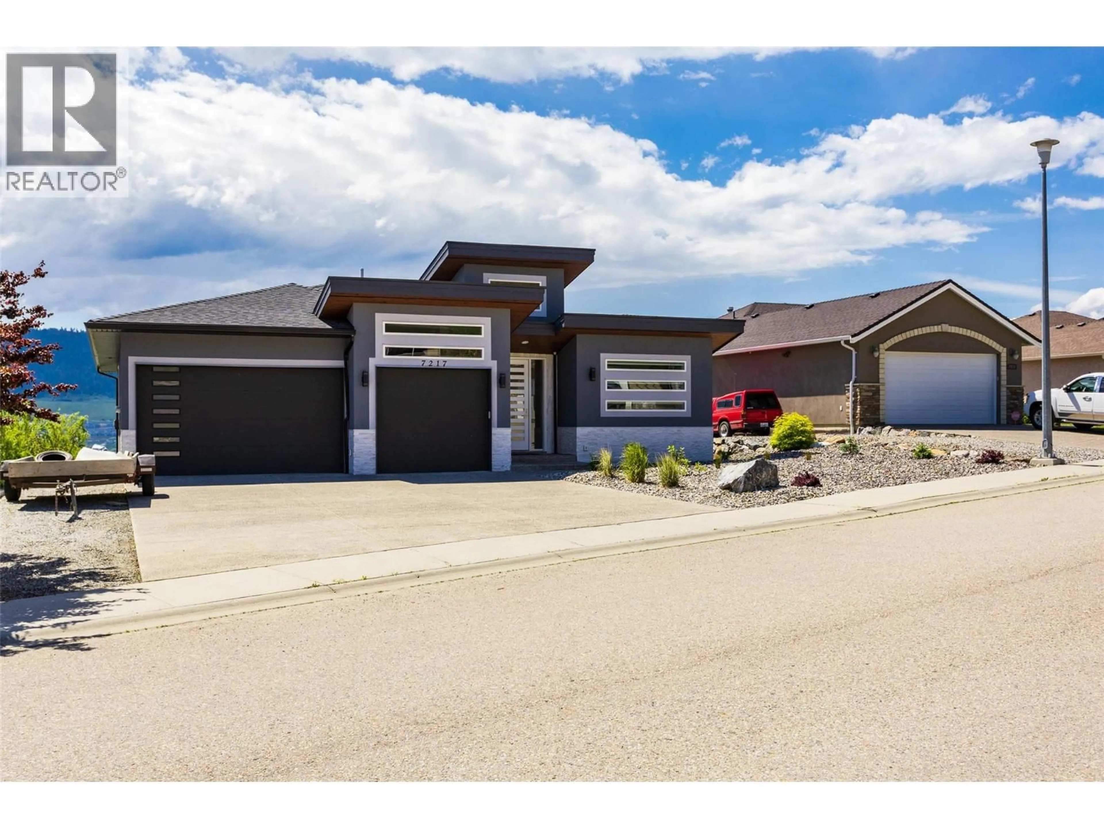 Home with brick exterior material, street for 7217 LAKERIDGE PLACE, Vernon British Columbia V1H1Y3