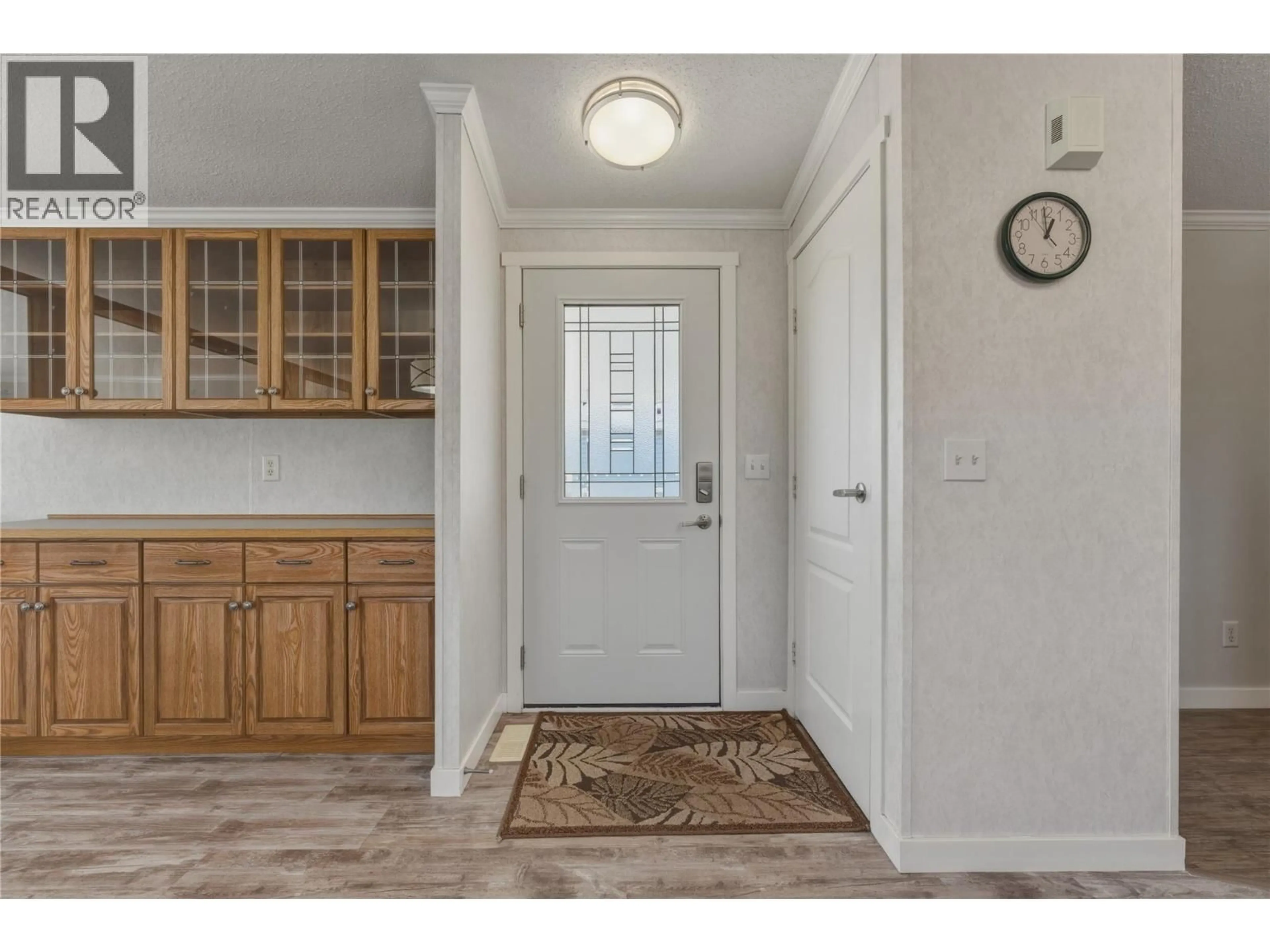 Indoor entryway for 13 - 12560 WESTSIDE ROAD, Vernon British Columbia V1H1S9