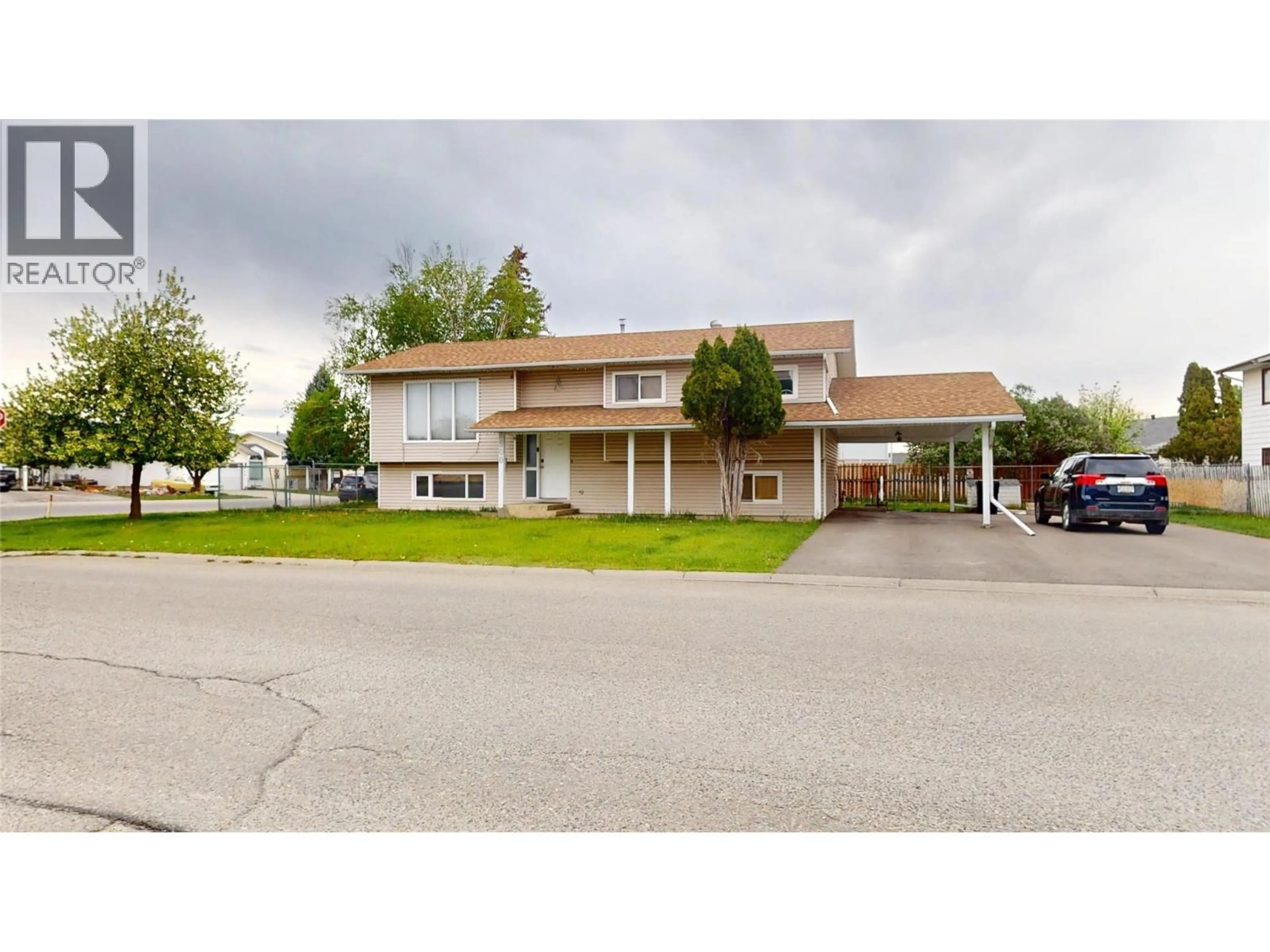 Unknown for 900 24TH AVENUE NORTH, Cranbrook British Columbia V1C6G8