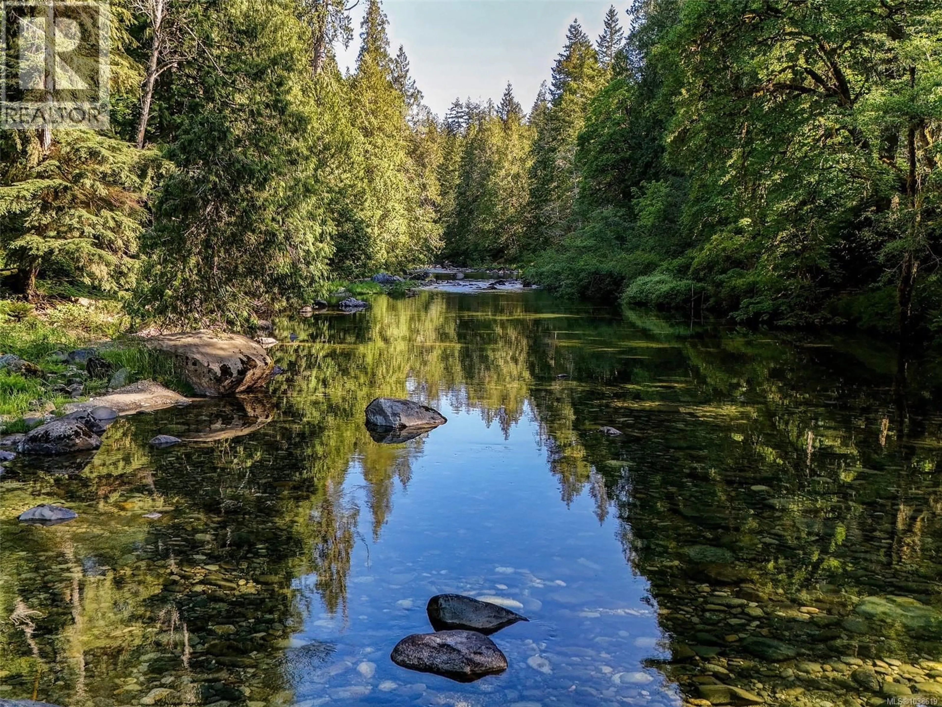 Blurry image for 2980 SOOKE RIVER ROAD, Sooke British Columbia V9Z0Y1