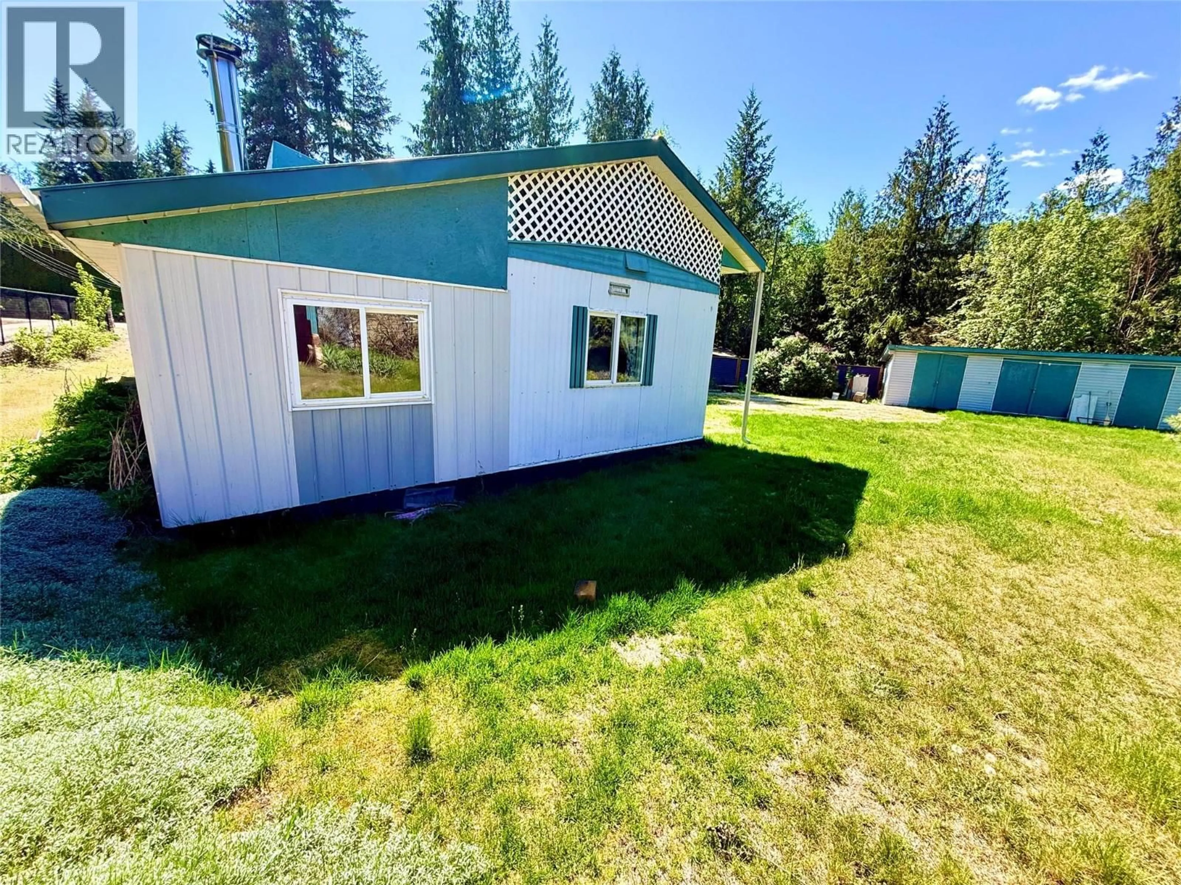 Shed for 627 SWANSON PLACE, Swansea Point British Columbia V0E2K2