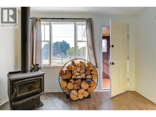 1060 TATARYN ROAD, Kelowna 5