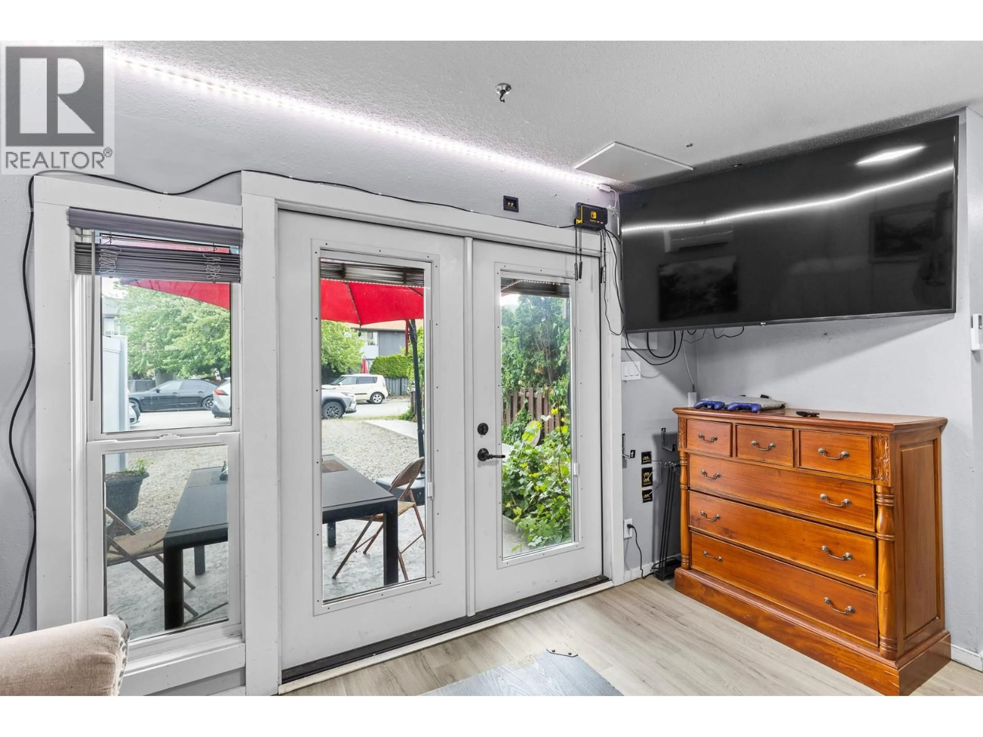 Unknown for 737 FAIRWAY AVENUE, Penticton British Columbia V2A6M3