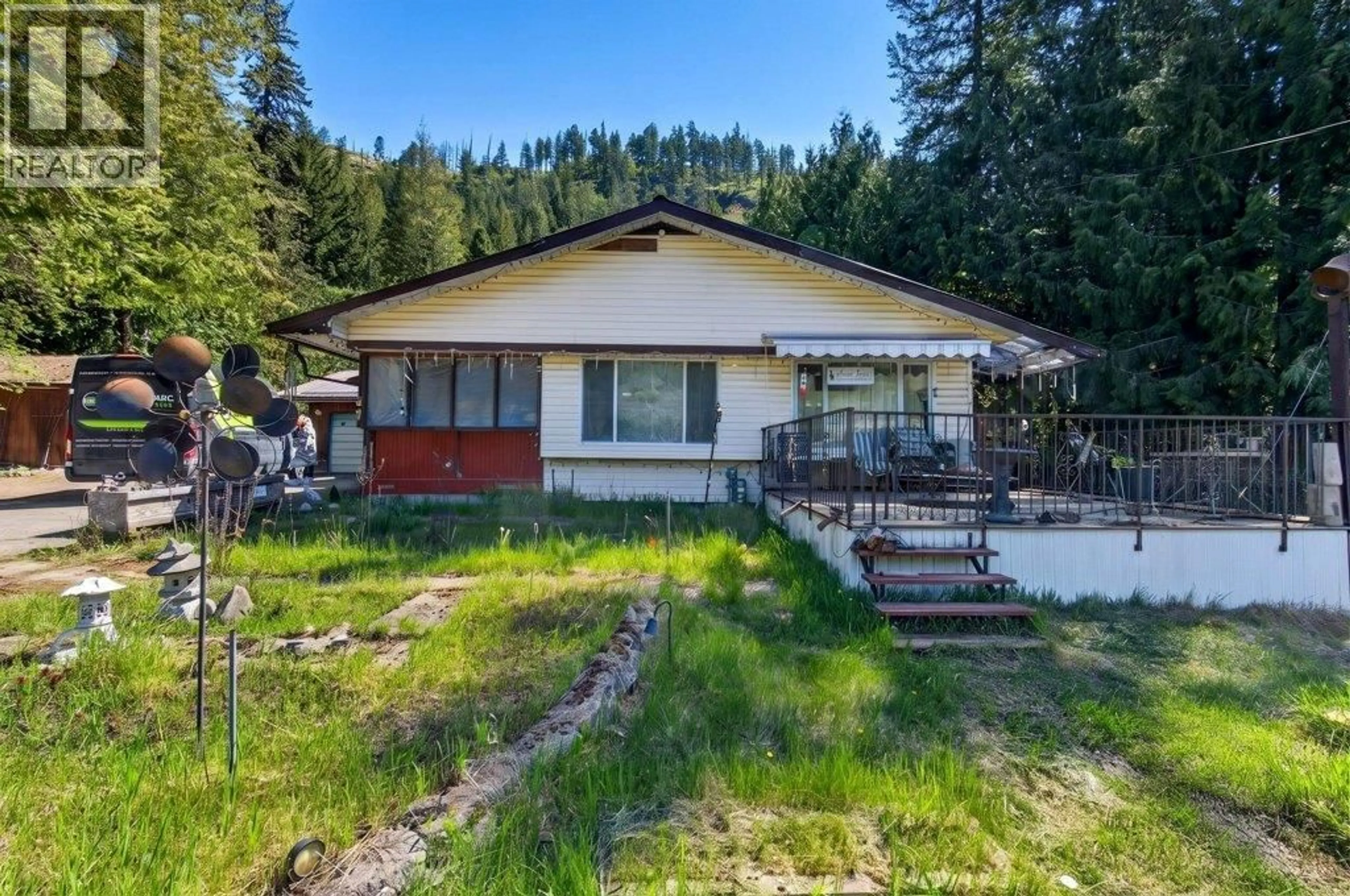 A pic from outside/outdoor area/front of a property/back of a property/a pic from drone, unknown for 97 SALMON RIVER ROAD, Salmon Arm British Columbia V1E3E2