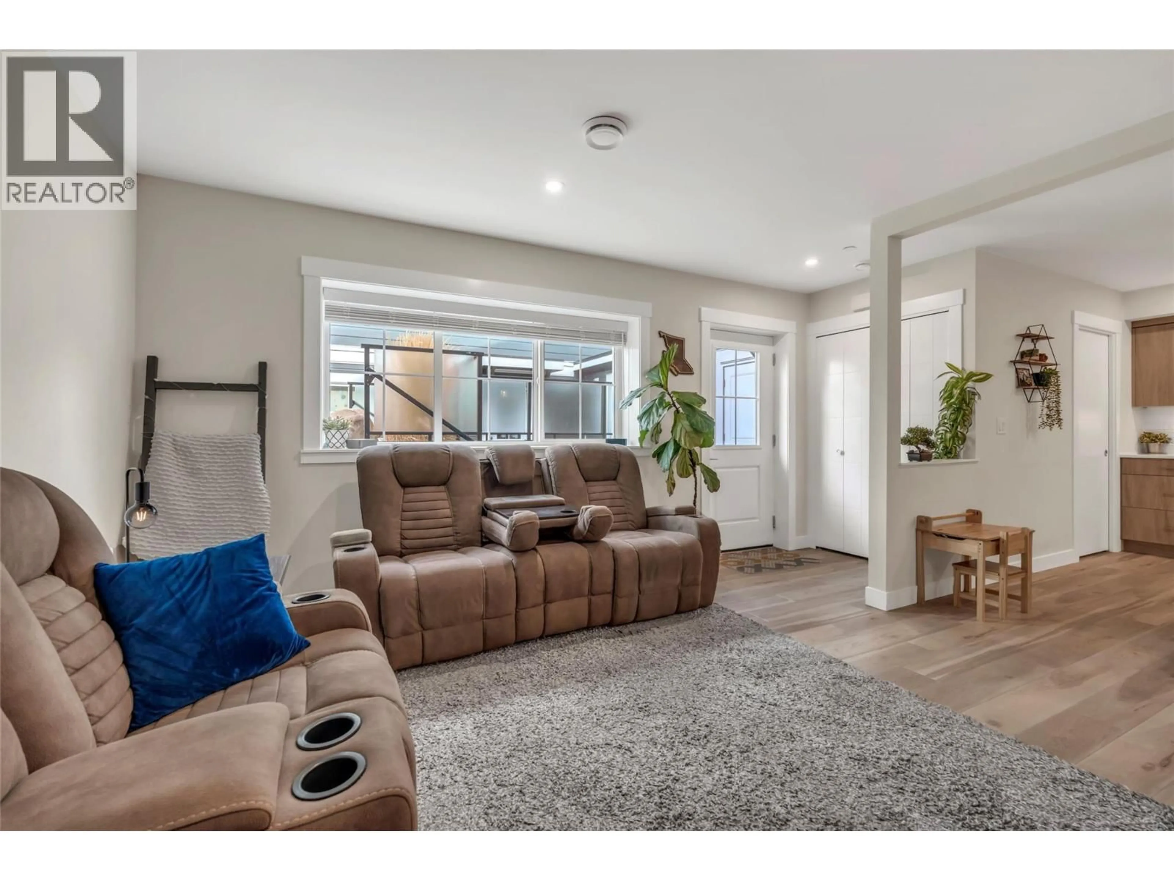 Living room with furniture, unknown for 102 - 241 NELSON AVENUE, Penticton British Columbia V2A2L1