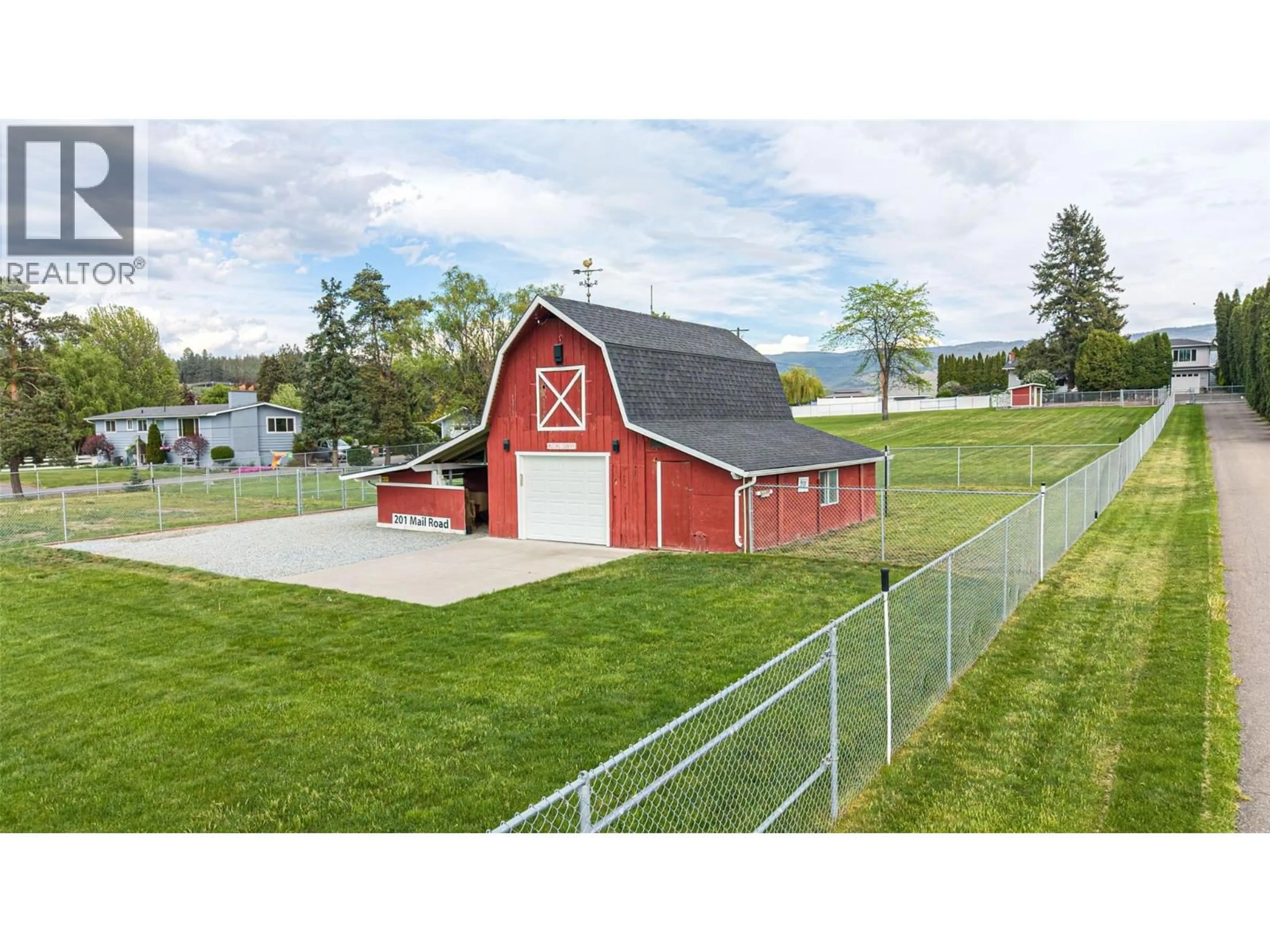 Shed for 201 MAIL ROAD, Kelowna British Columbia V1V2G6