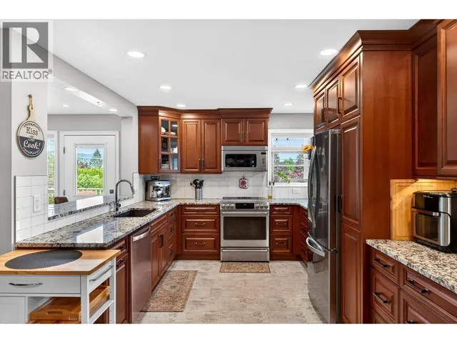 1544 WOODRIDGE ROAD, Kelowna 5