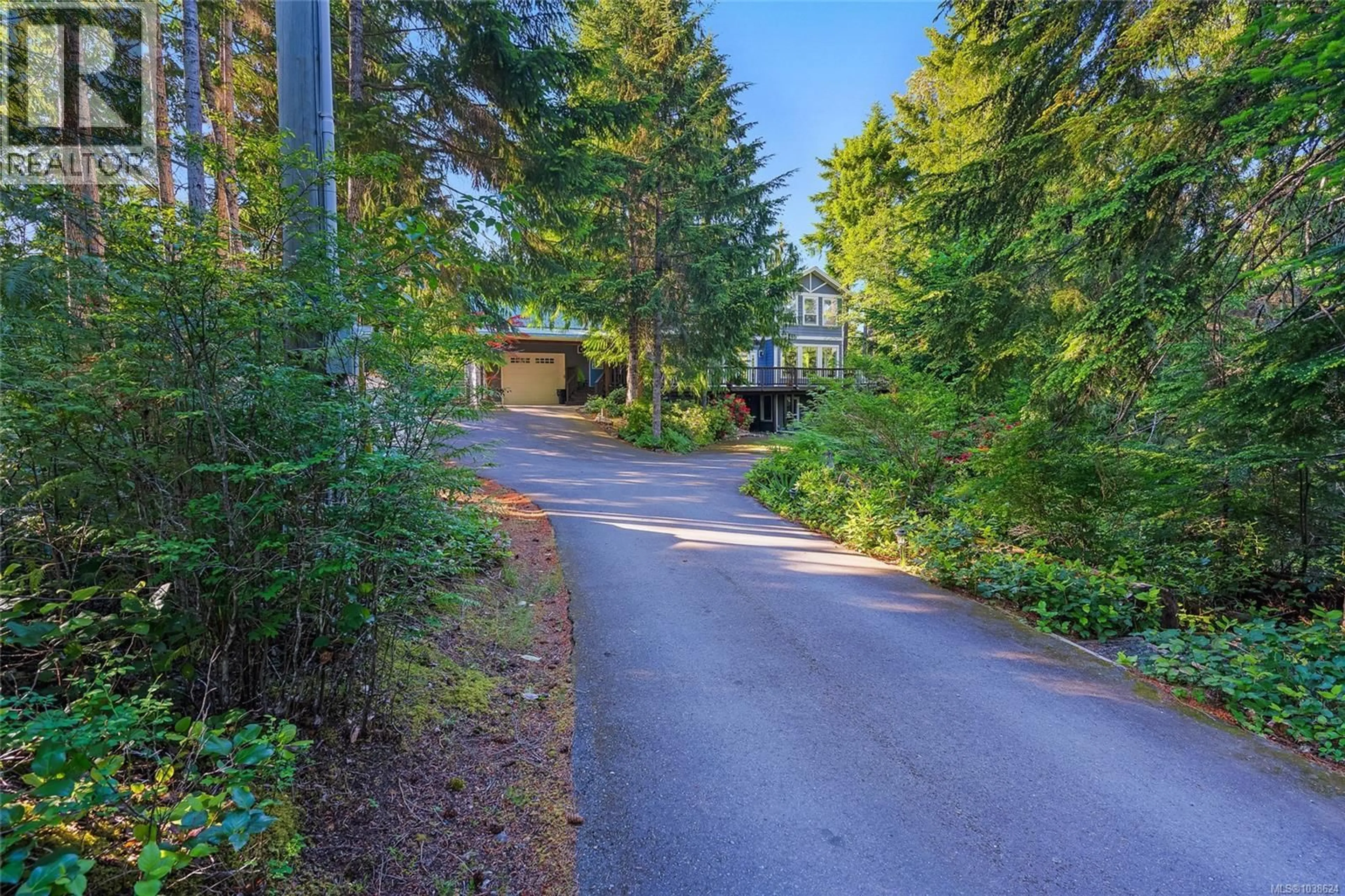 A pic from outside/outdoor area/front of a property/back of a property/a pic from drone, forest/trees view for 1571 MEADOWOOD WAY, Qualicum Beach British Columbia V9K1K1