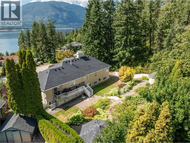 5231 11 STREET NORTHEAST, Salmon Arm 5