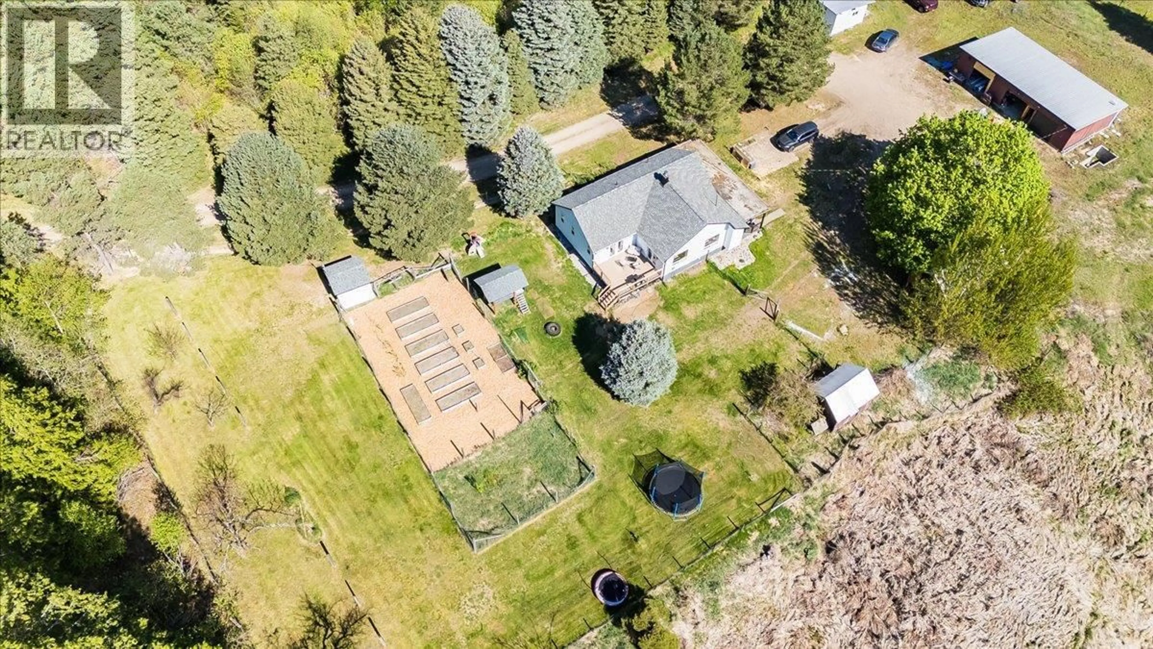 A pic from outside/outdoor area/front of a property/back of a property/a pic from drone, street for 3018 6 HIGHWAY, Slocan Park British Columbia V0G2E0
