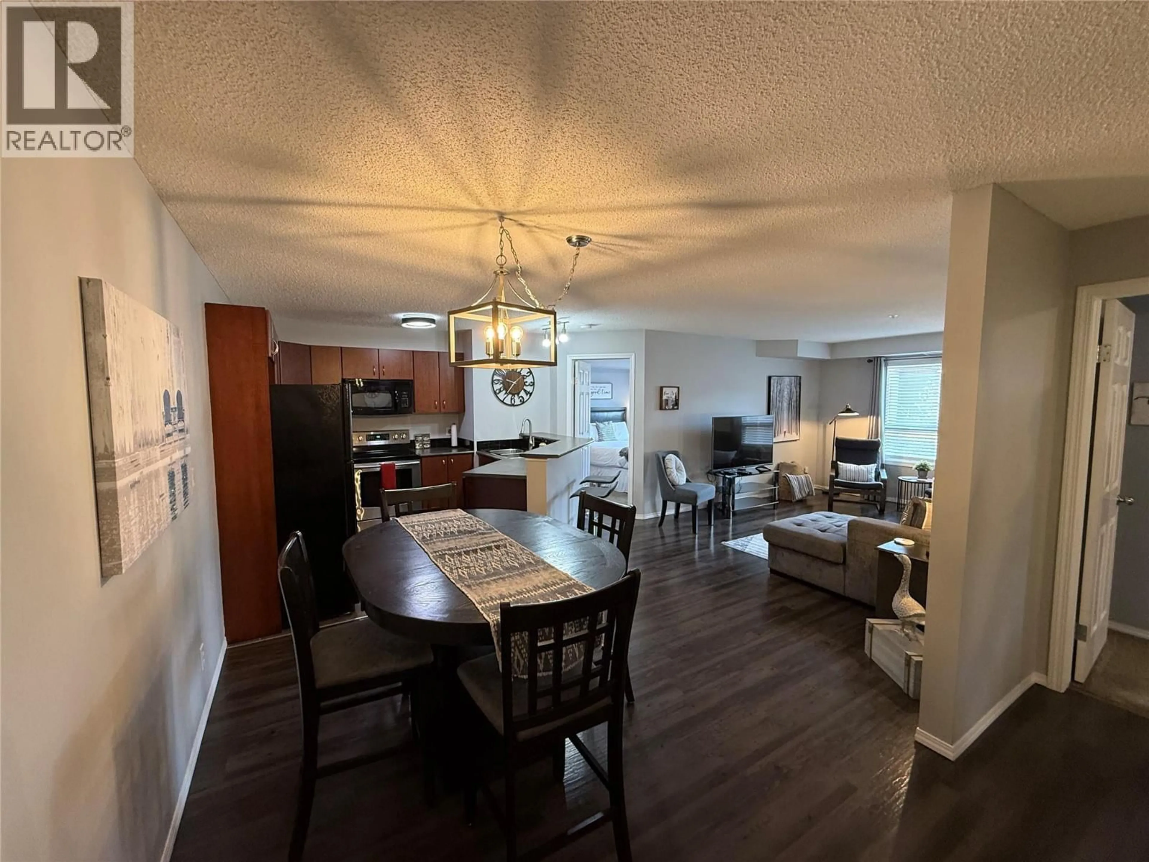 A pic of a room for 3302 - 205 THIRD AVENUE, Invermere British Columbia V0A1K4