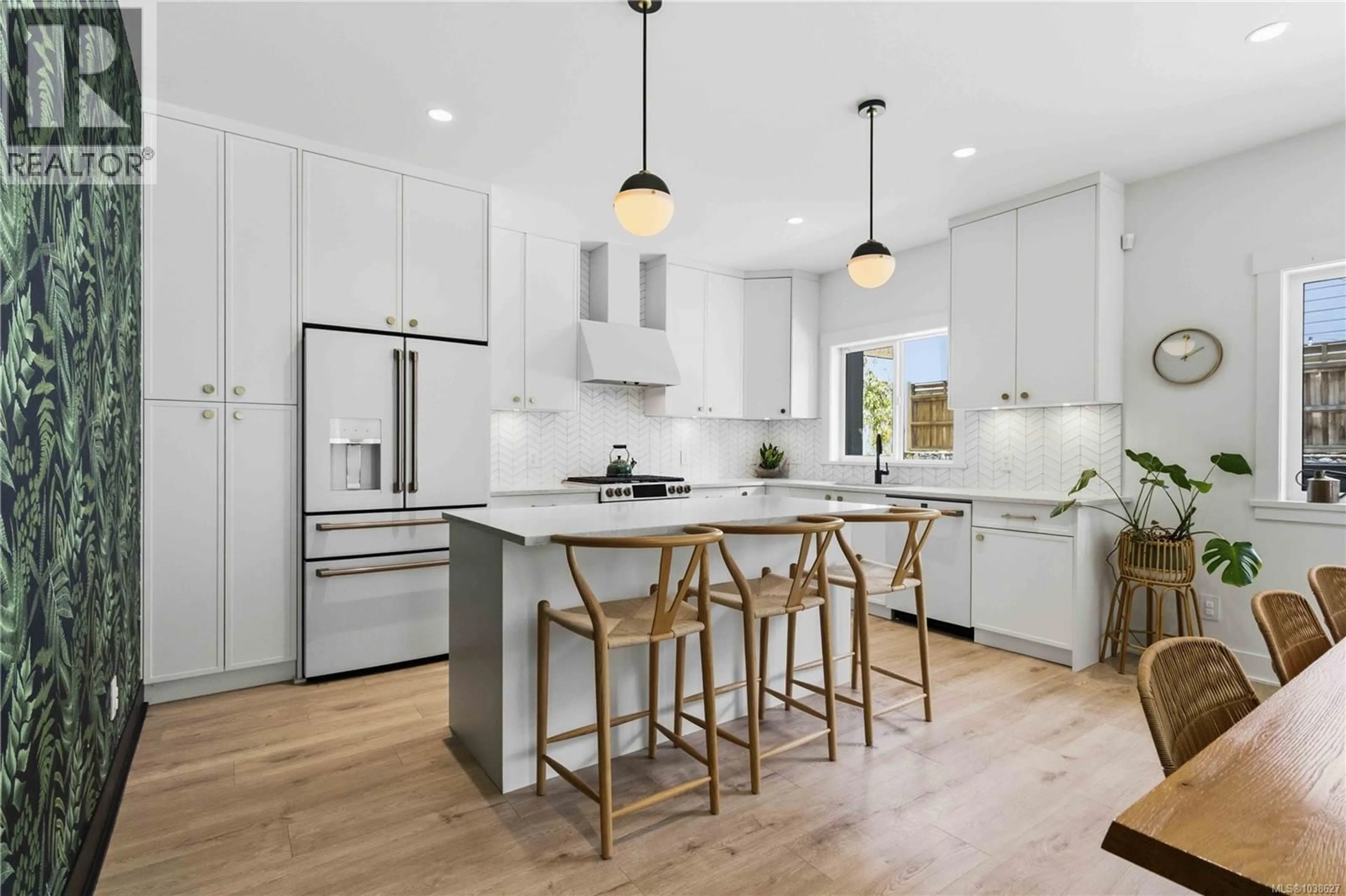 Open concept kitchen, ceramic/tile floor for 3567 GRENADIER ROAD, Langford British Columbia V9C0N5