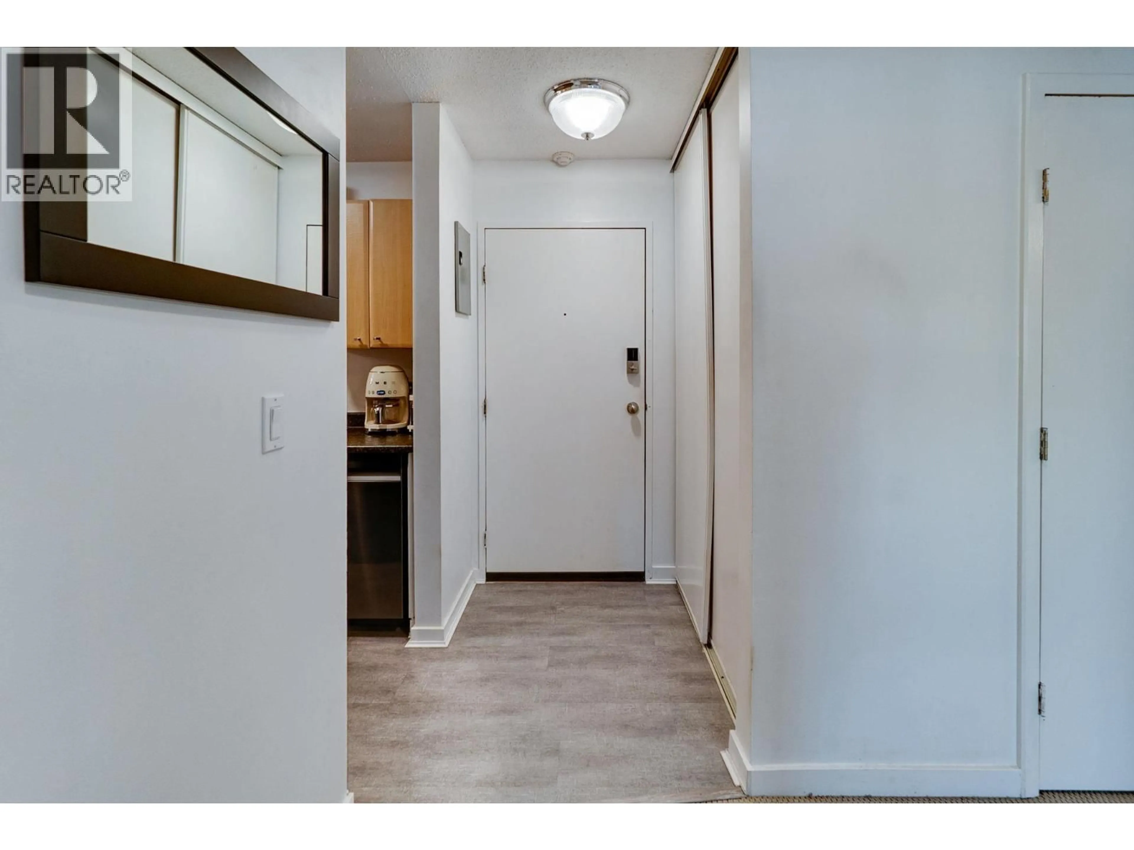 Indoor entryway for 302 - 445 ALL STAR COURT, Kelowna British Columbia V1X5N7