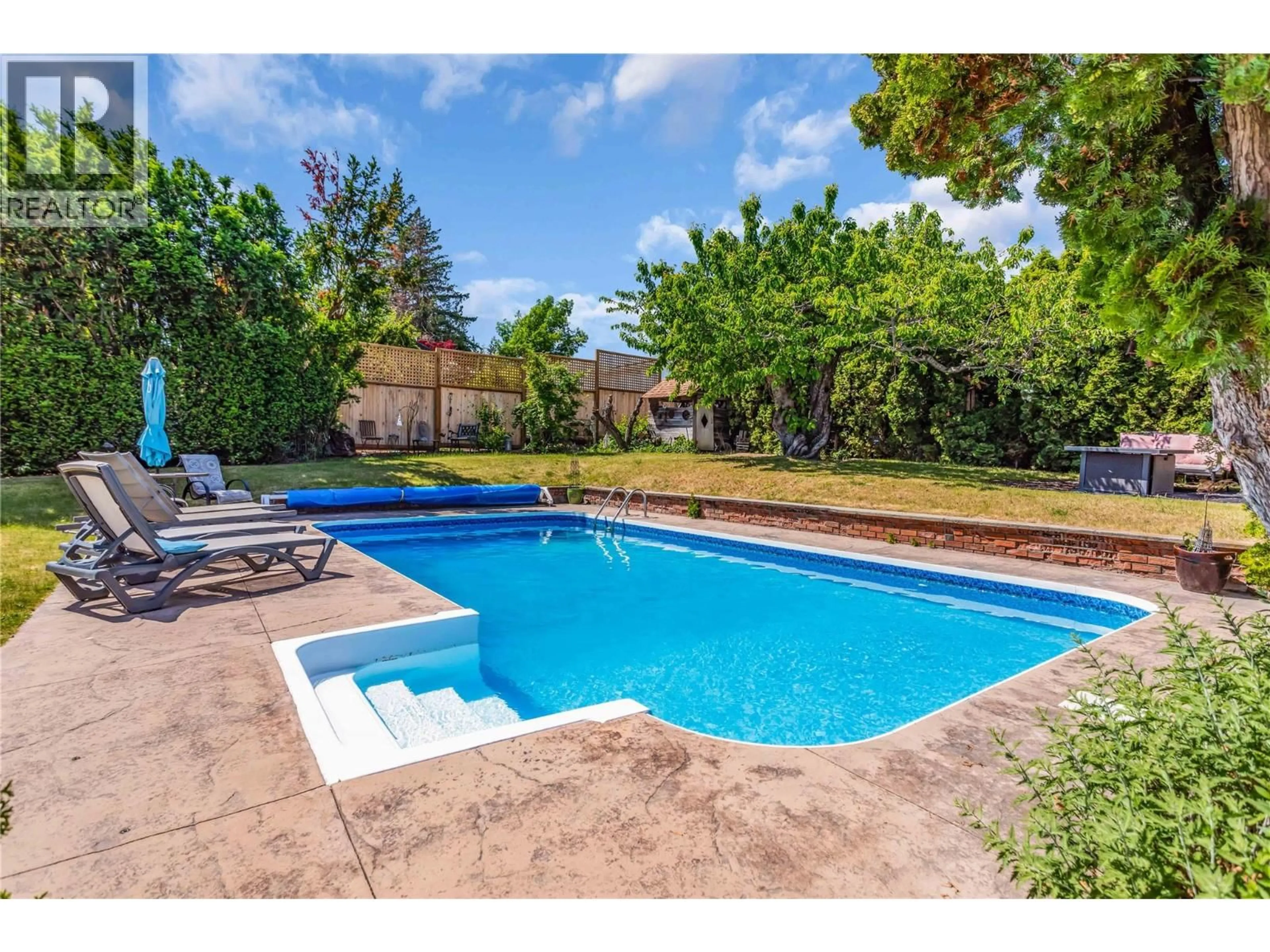 Pool for 2370 THACKER DRIVE, West Kelowna British Columbia V1Z1V8