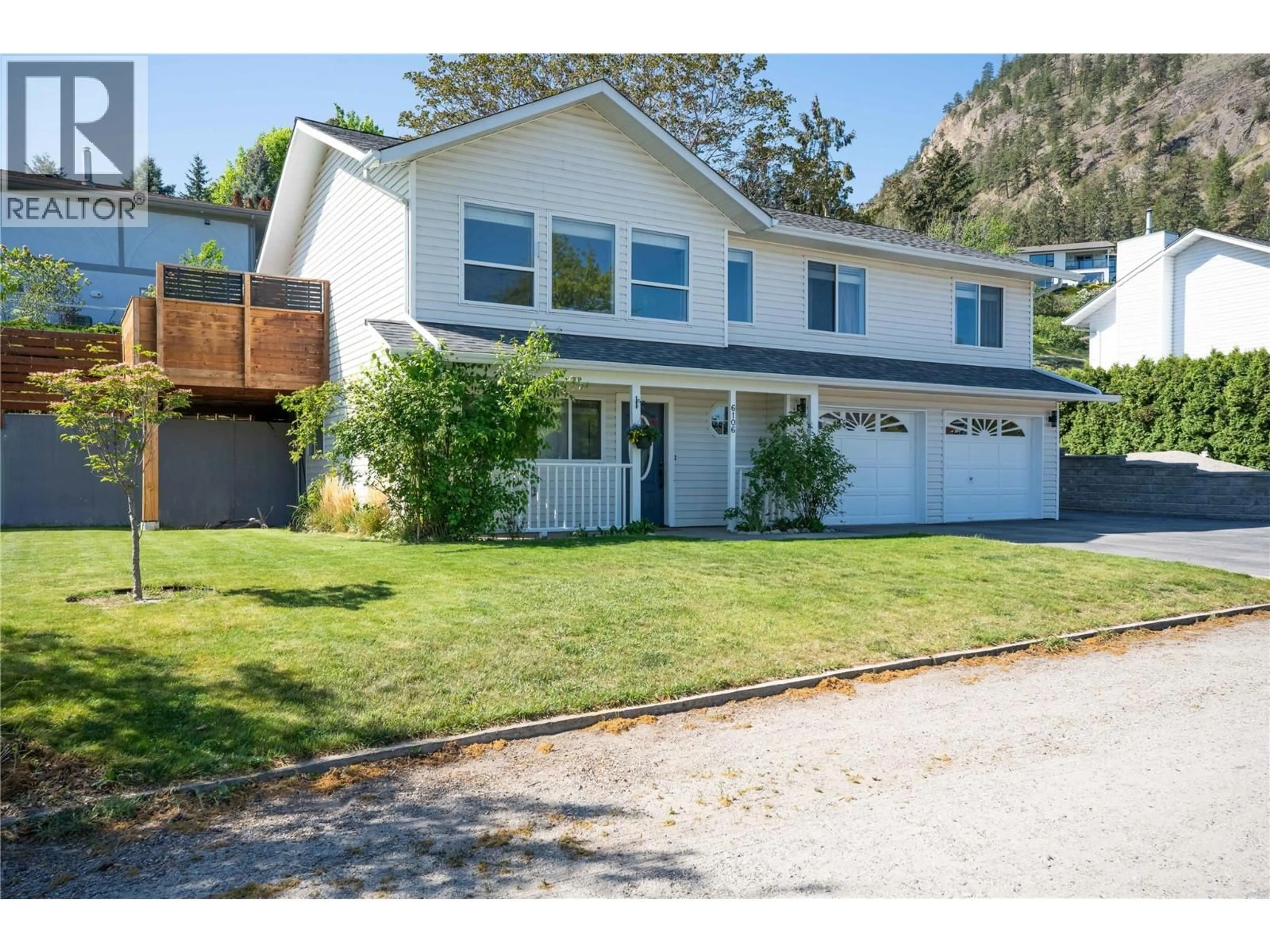 Home with vinyl exterior material, street for 6106 ORR PLACE, Summerland British Columbia V0H1Z7