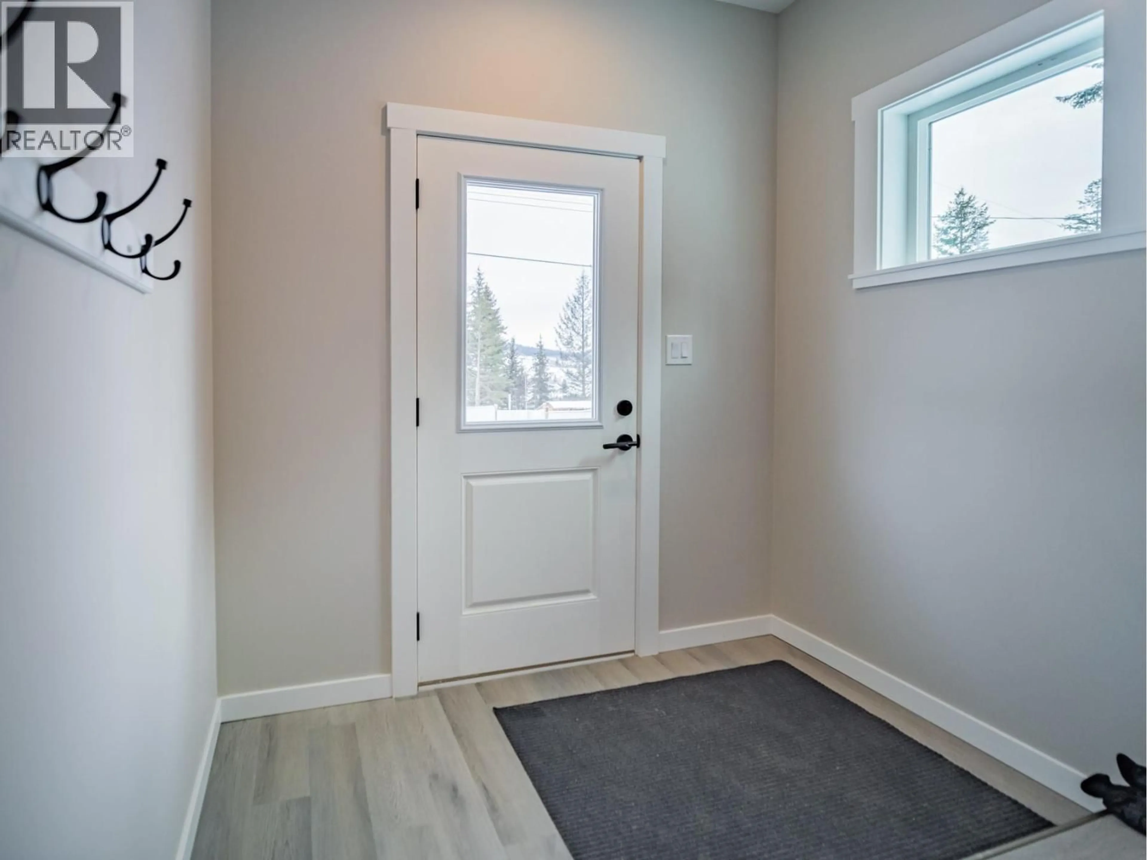 Indoor entryway for B - 2255 MCTAVISH ROAD, Kamloops British Columbia V0E3E1