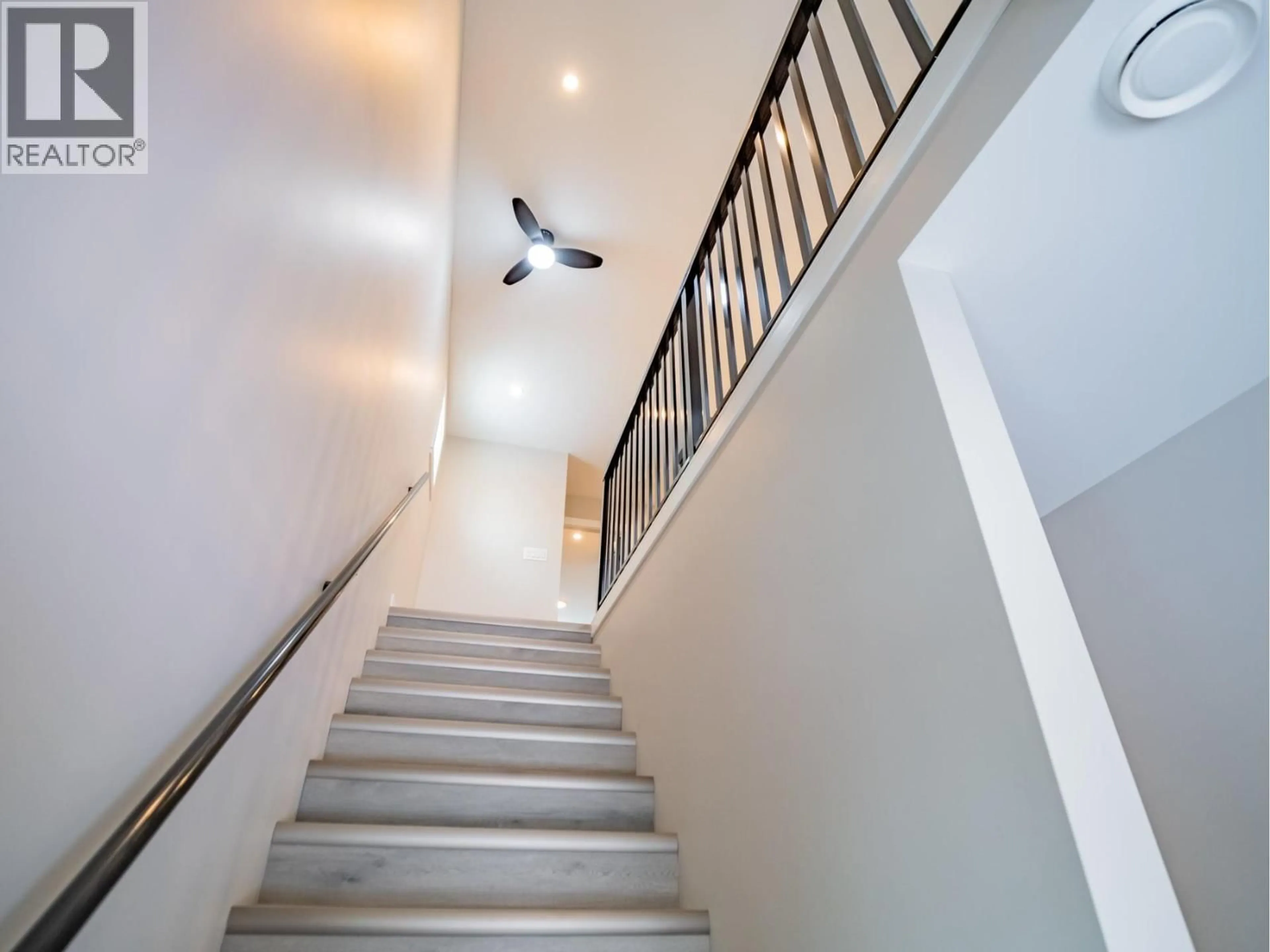 Stairs for B - 2255 MCTAVISH ROAD, Kamloops British Columbia V0E3E1