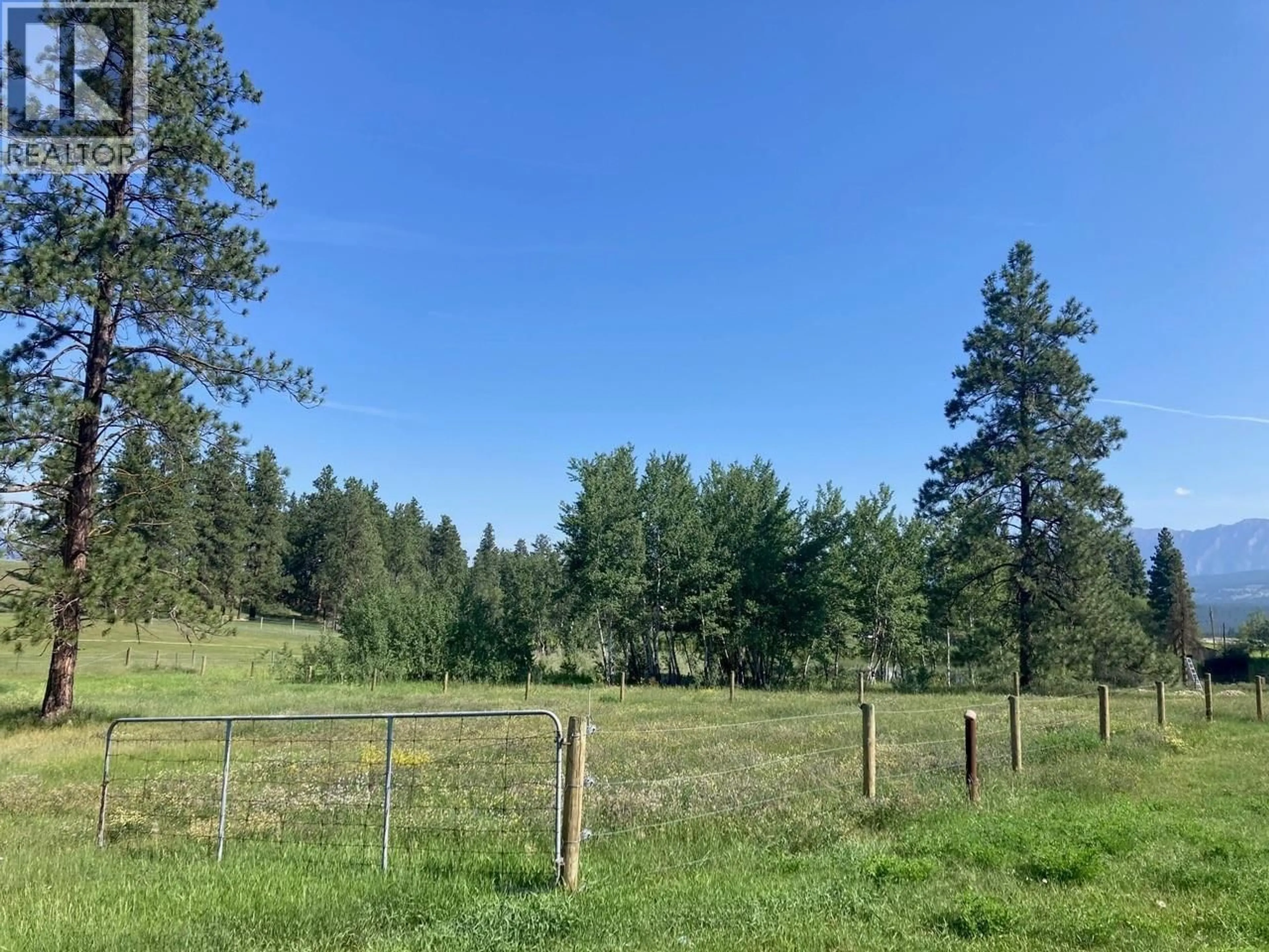 A pic from outside/outdoor area/front of a property/back of a property/a pic from drone, forest/trees view for 5469 RIVERVIEW FRONTAGE ROAD, Ta Ta Creek British Columbia V0B2H0