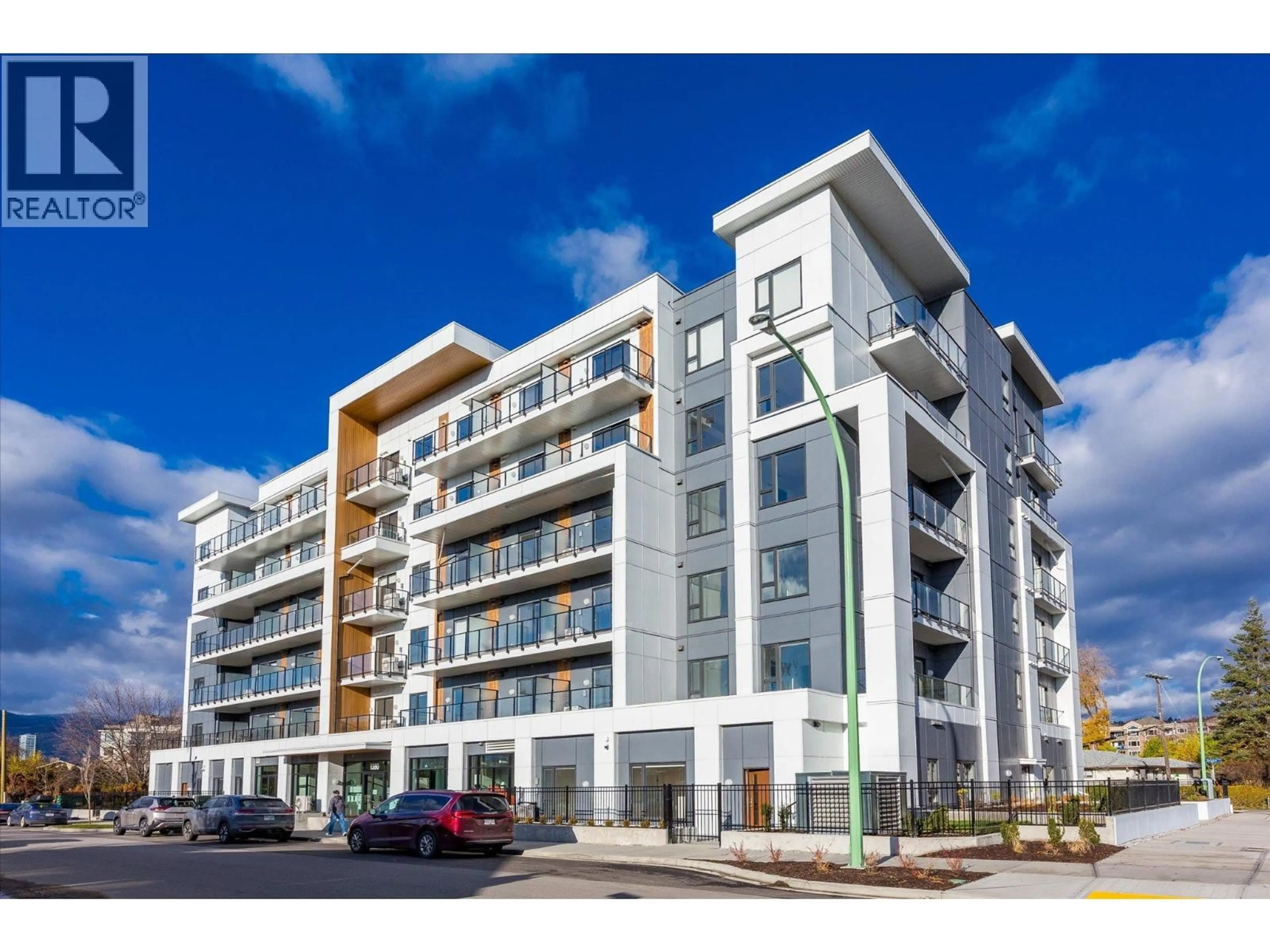 Unknown for 208 - 1380 PRIDHAM AVENUE, Kelowna British Columbia V1Y0P7