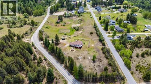 786 PRAIRIE ROAD, Castlegar 2