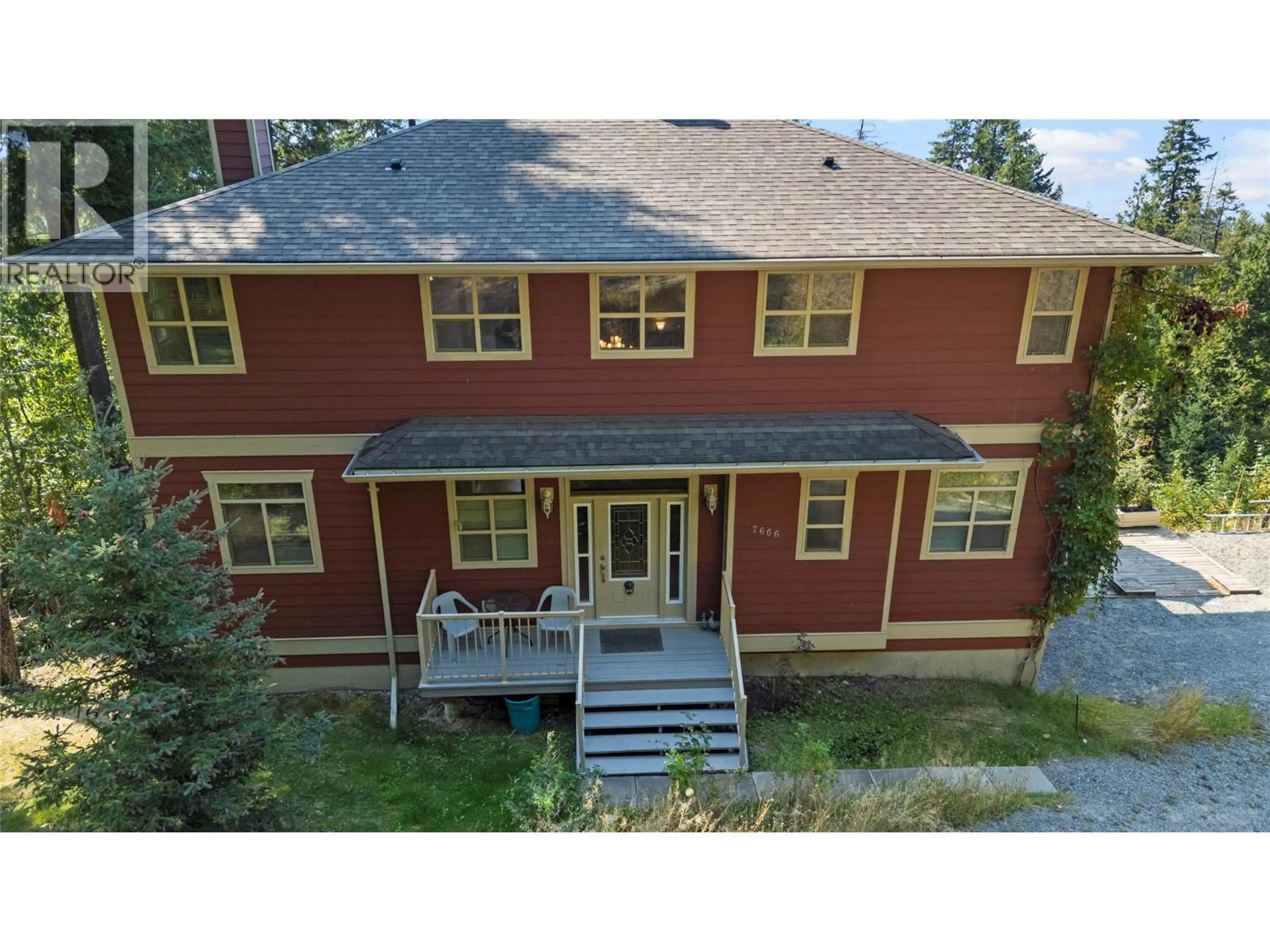 A pic from outside/outdoor area/front of a property/back of a property/a pic from drone, unknown for 7666 LICHEN ROAD, Anglemont British Columbia V0E1M8