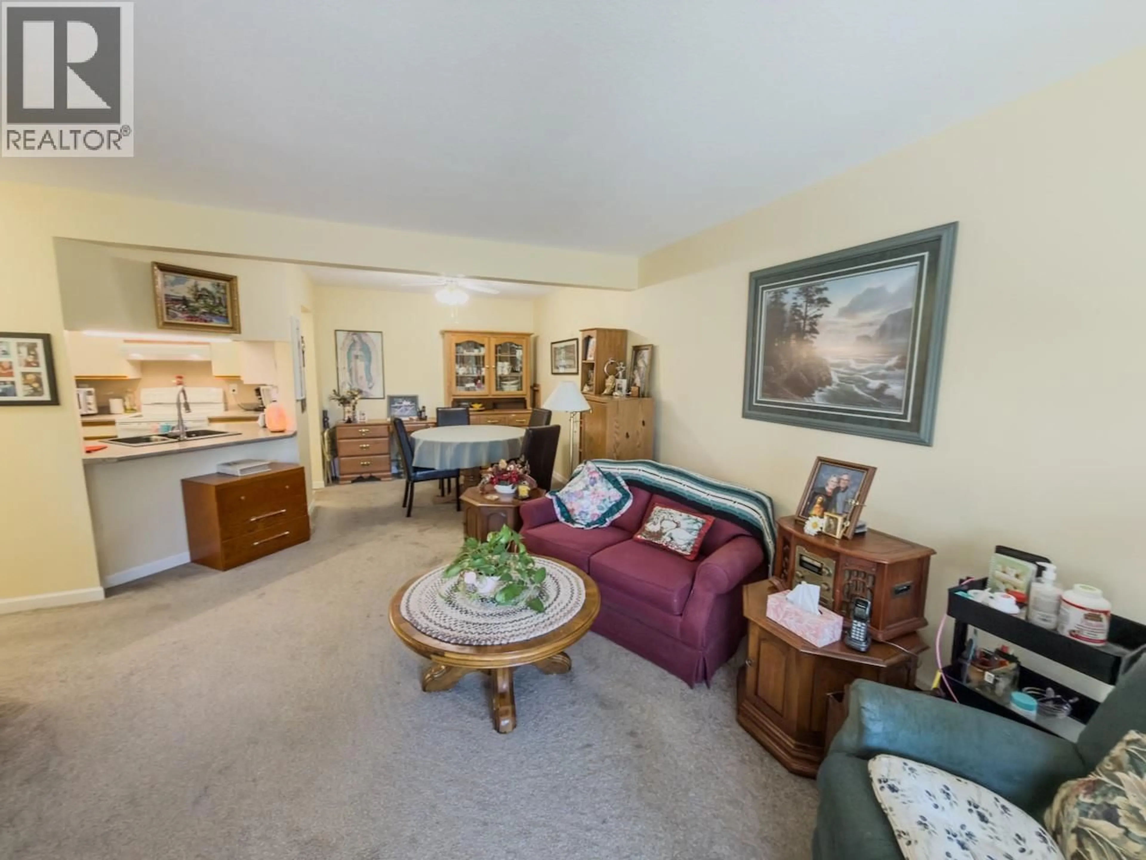 Living room with furniture, unknown for 110 - 337 MCKINNEY ROAD, Oliver British Columbia V0H1T3