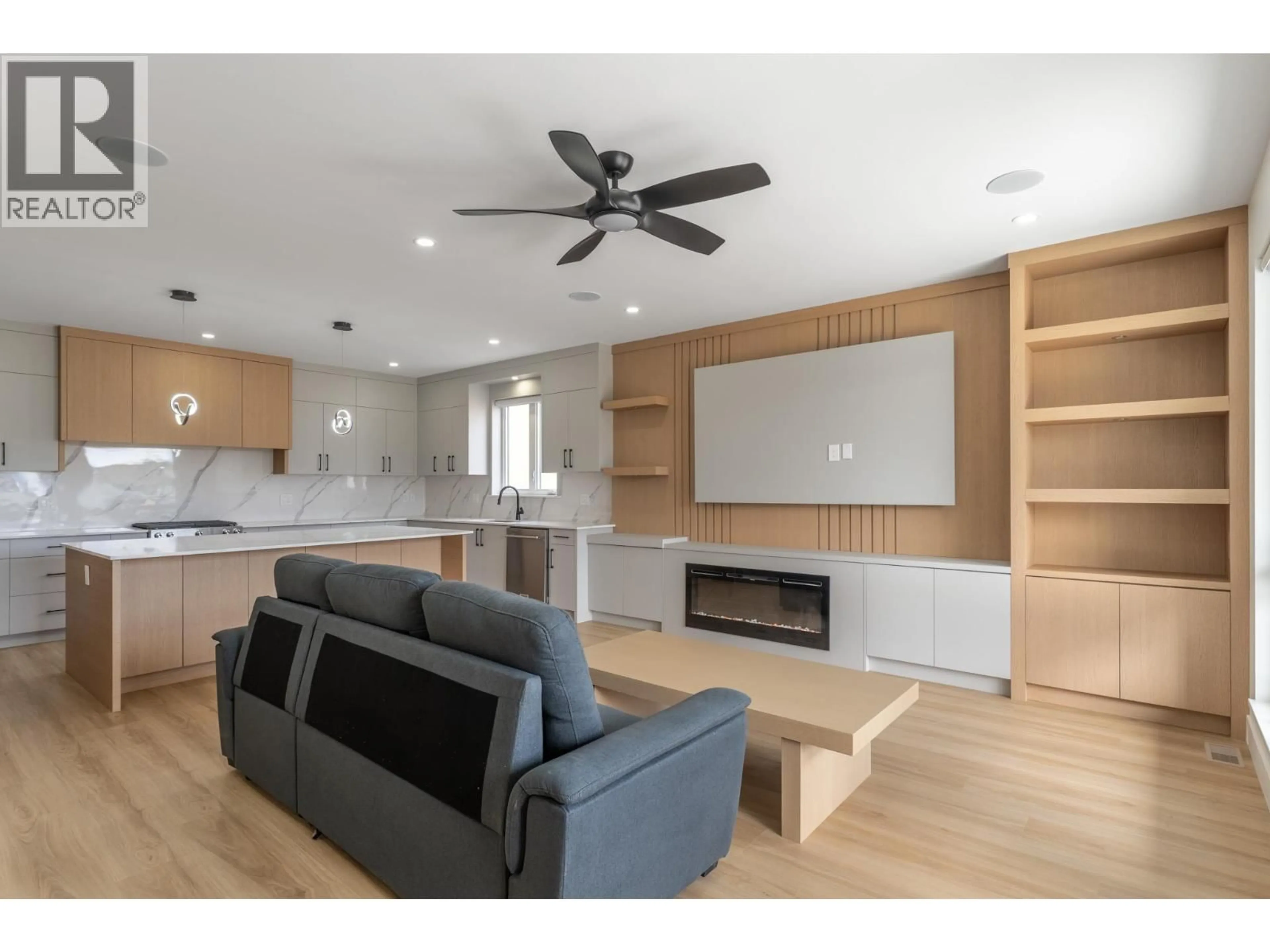 Unknown for 3754 ASTORIA DRIVE, West Kelowna British Columbia V4T0B1
