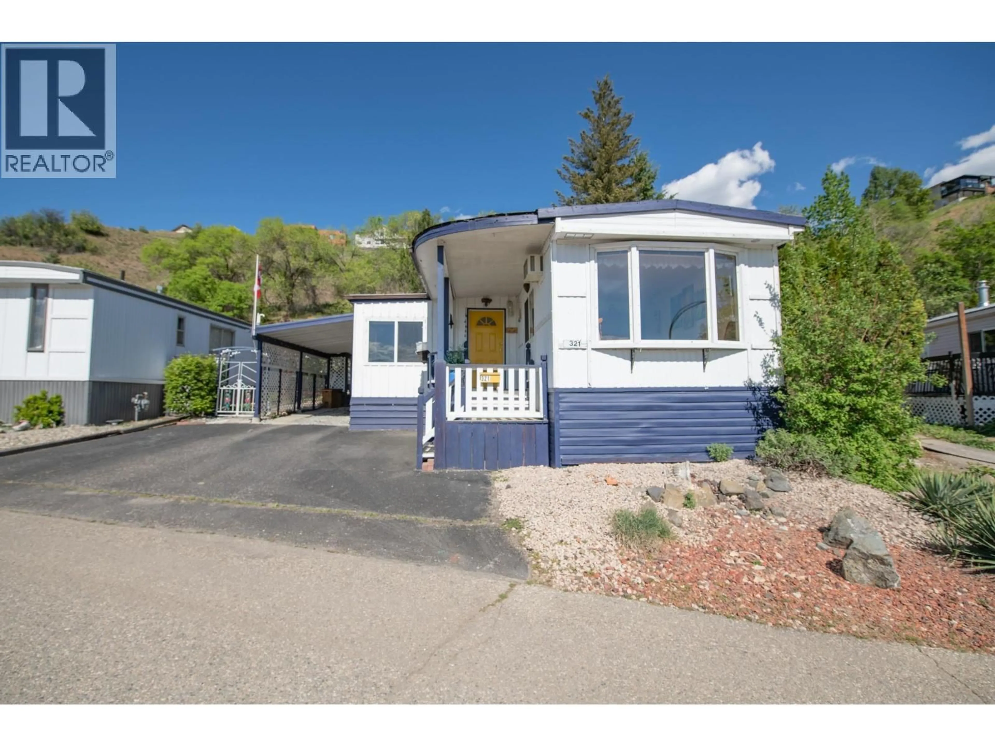 Home with vinyl exterior material, street for 321 - 15401 KALAMALKA ROAD, Vernon British Columbia V1B1Z3