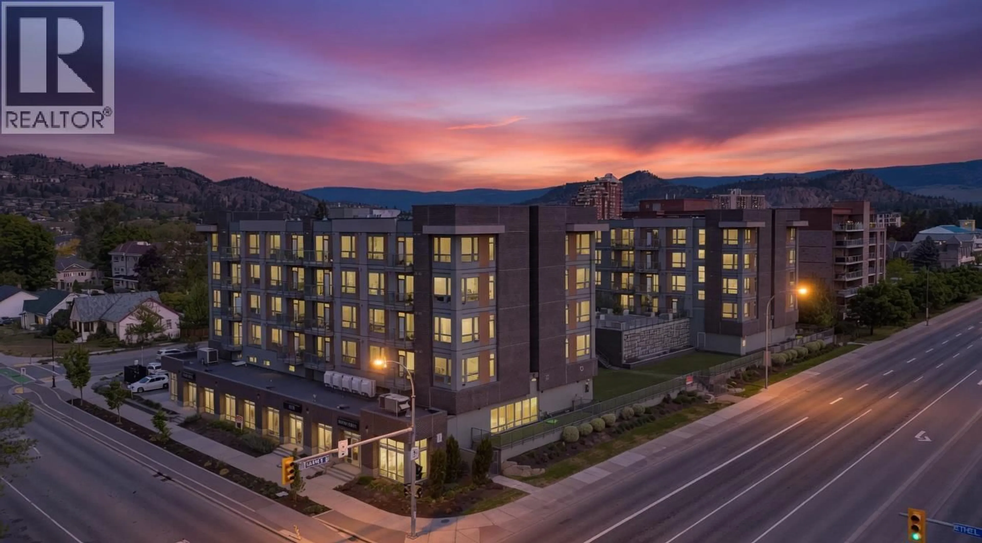 A pic from outside/outdoor area/front of a property/back of a property/a pic from drone, building for 614 - 925 LEON AVENUE, Kelowna British Columbia V1Y0E5