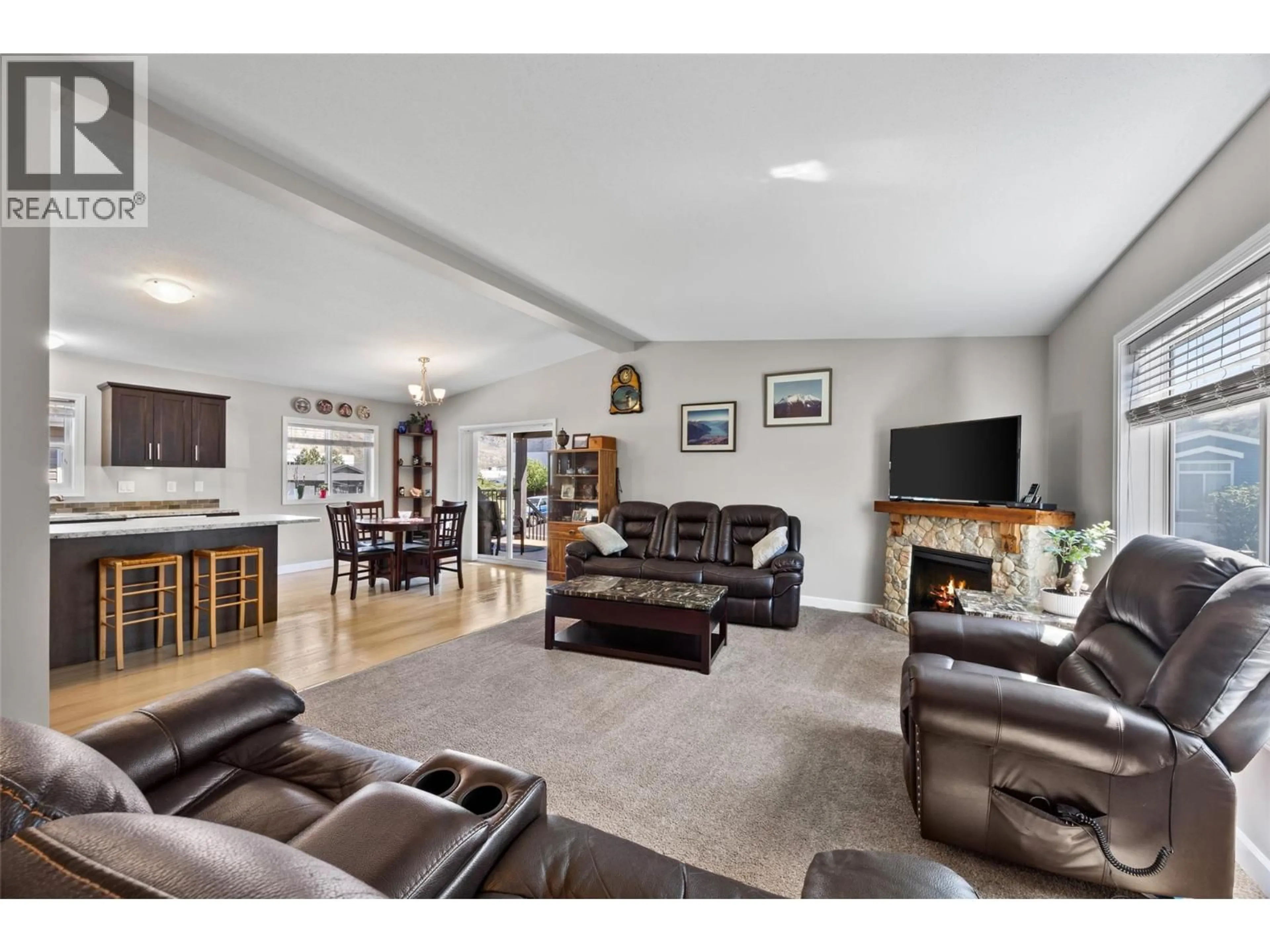 Living room with furniture, unknown for 42 - 7805 DALLAS DRIVE, Kamloops British Columbia V2C0E5