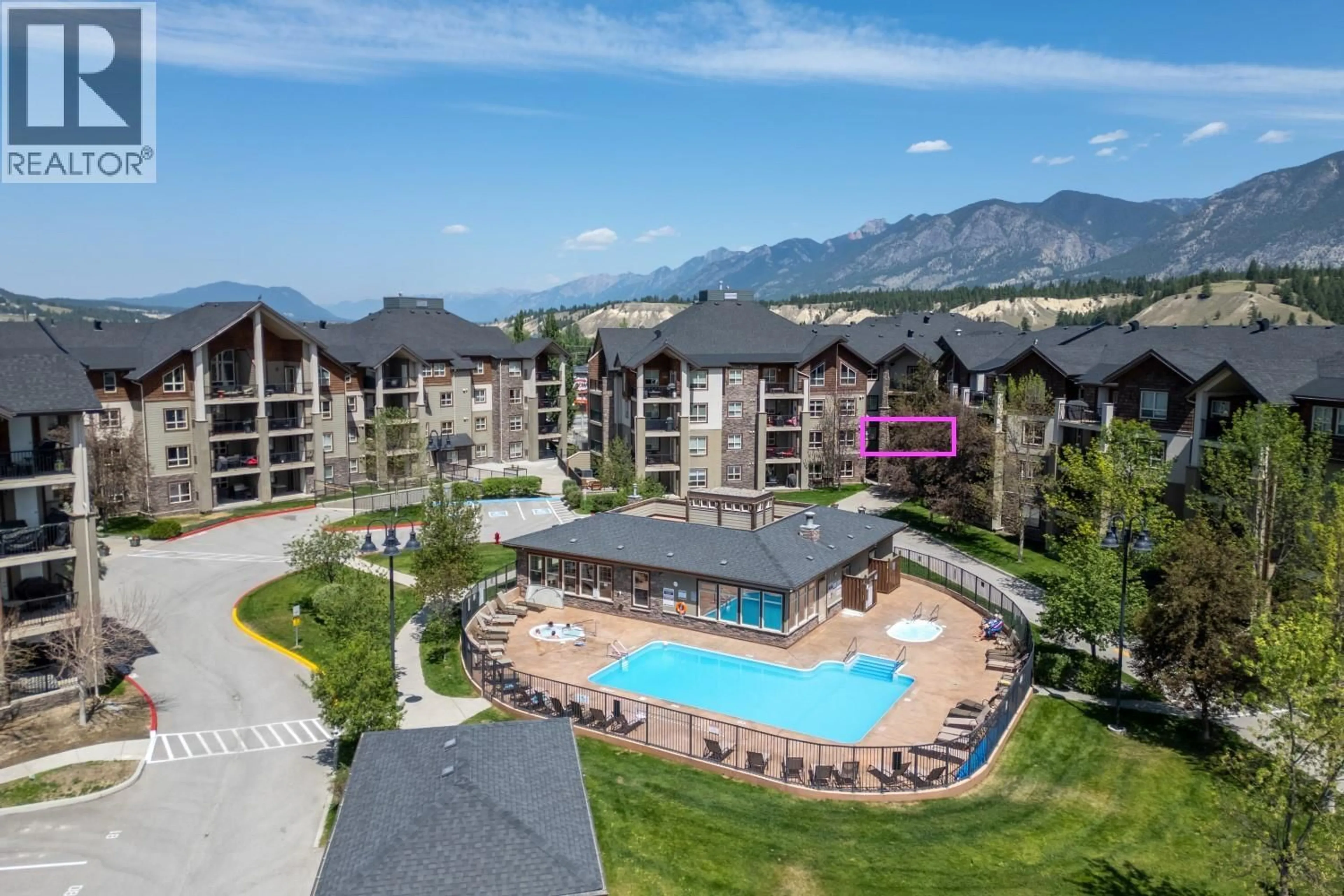 A pic from outside/outdoor area/front of a property/back of a property/a pic from drone, mountain view for 2201 - 205 THIRD AVENUE, Invermere British Columbia V0A1K7