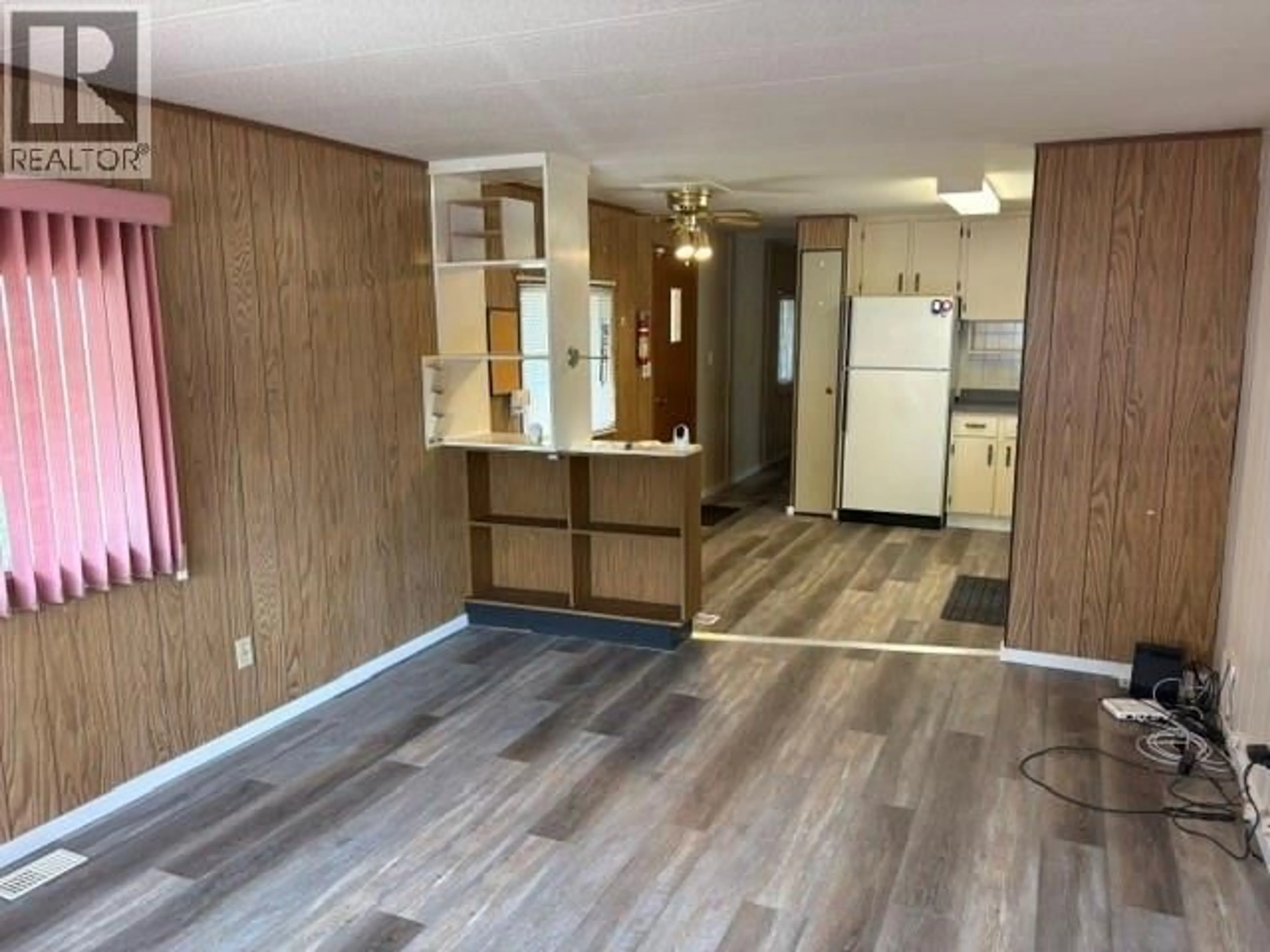 A pic of a room for 1 - 1509 HUNTERS PLACE, Castlegar British Columbia V1N2L1