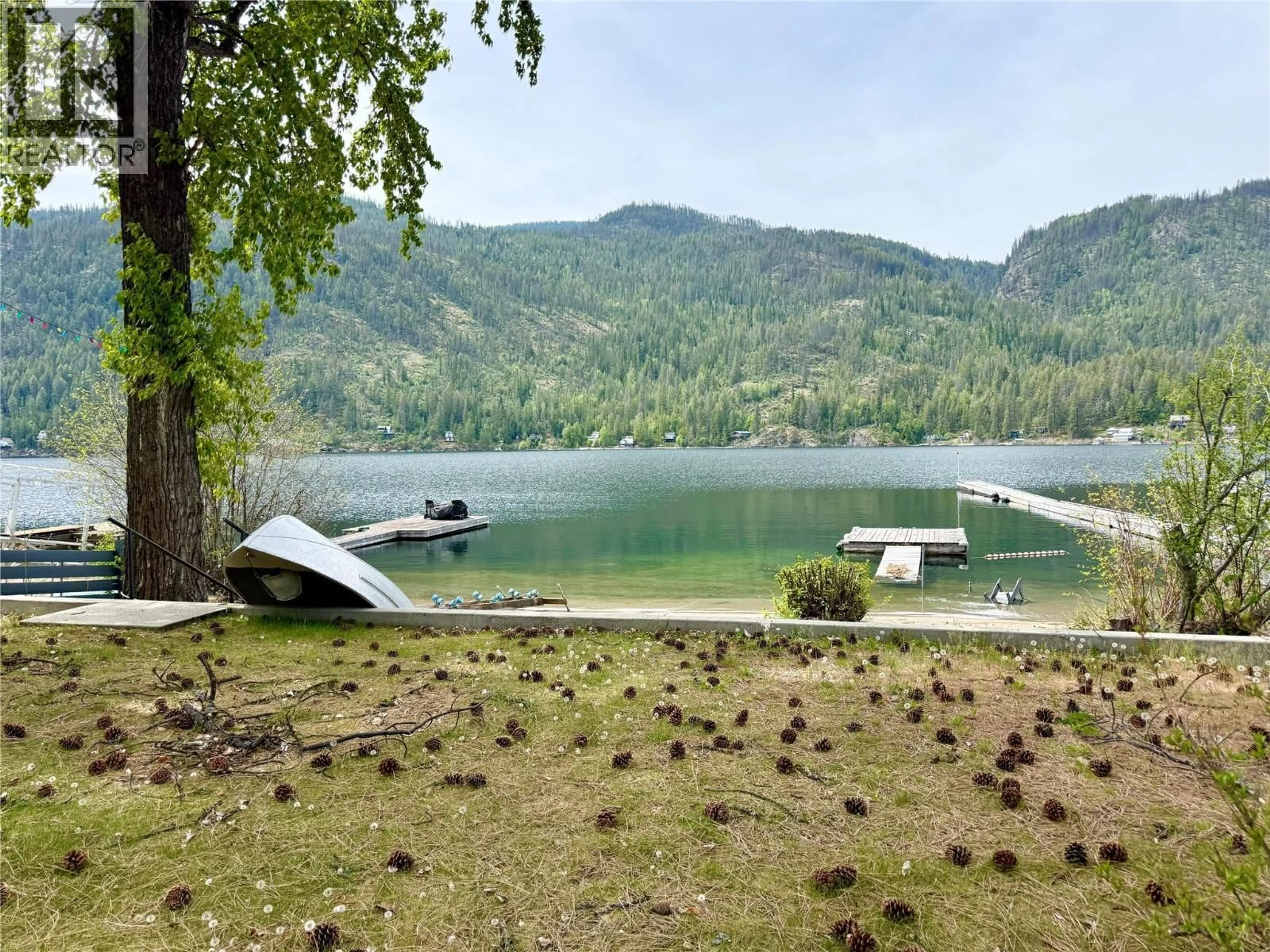 Patio, water/lake/river/ocean view for 189 ALPINE ROAD, Christina Lake British Columbia V0H1E1