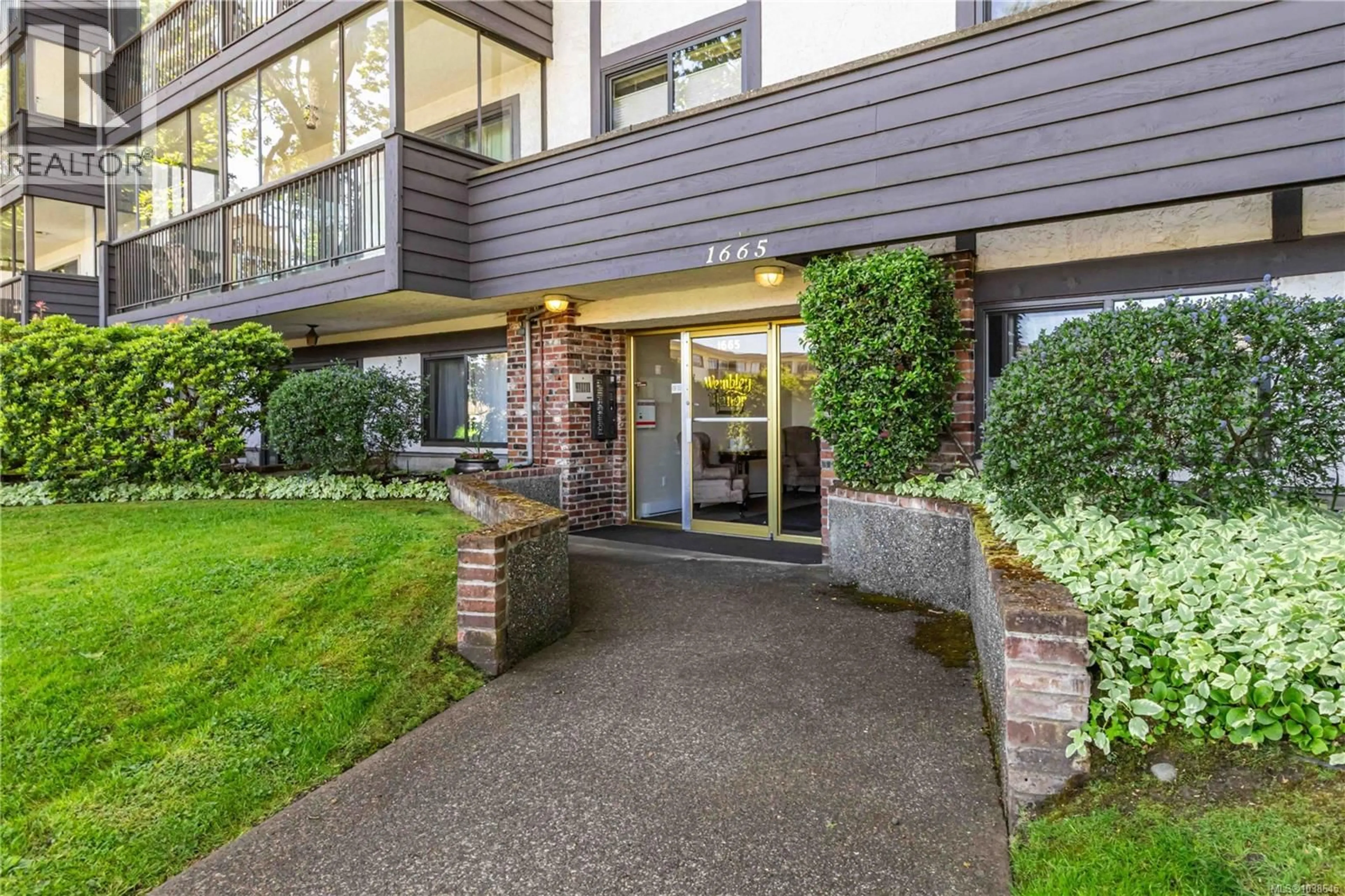 Unknown for 203 - 1665 OAK BAY AVENUE, Victoria British Columbia V8R1B5