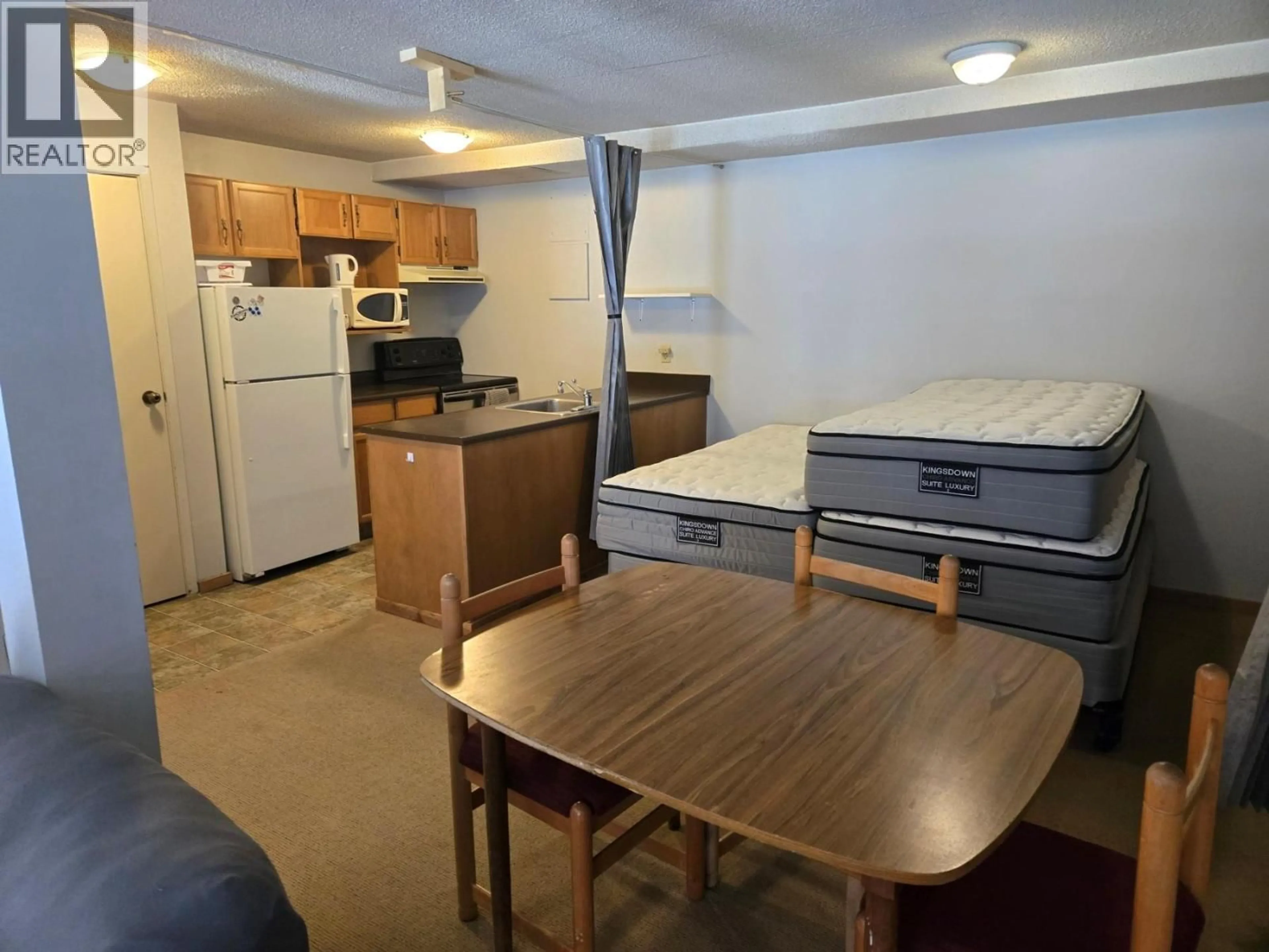 A pic of a room for 319 - 2030 PANORAMA DRIVE, Panorama British Columbia V0A1T0