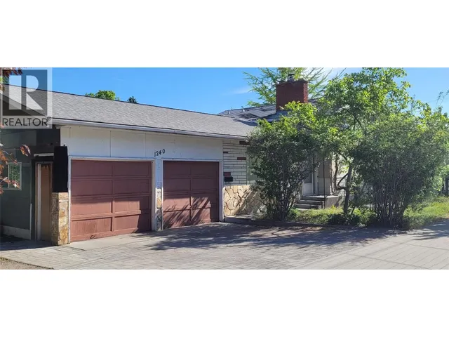 1240 KLO ROAD, Kelowna 4