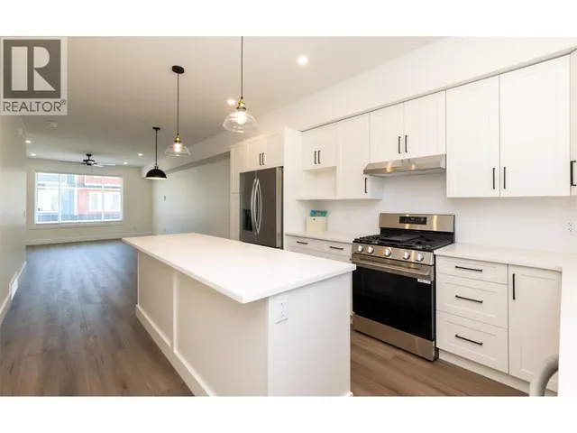 5 - 1910 11 AVENUE NORTHEAST, Salmon Arm 5