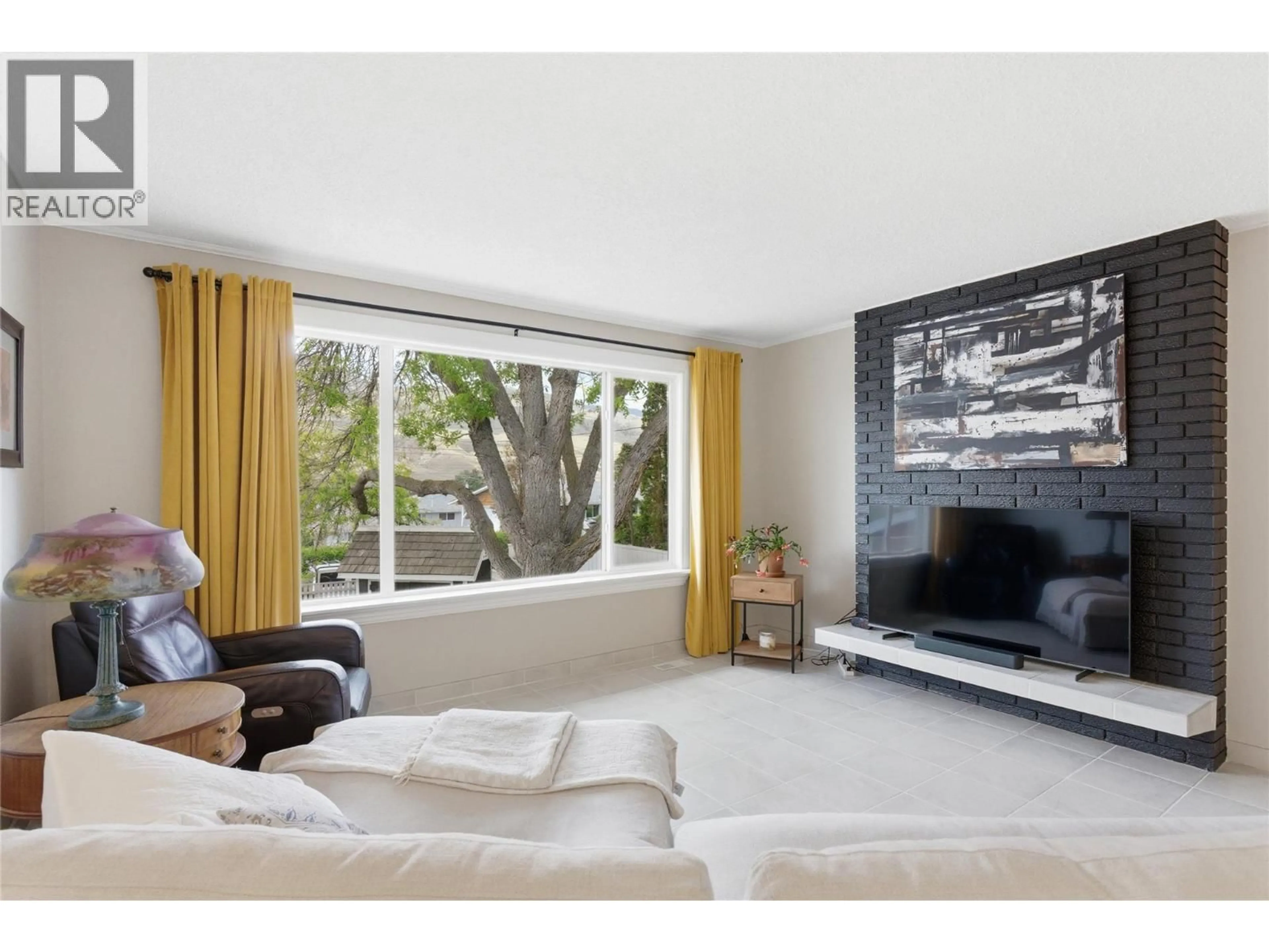 Living room with furniture, unknown for 1153 MACLEAN DRIVE, Cache Creek British Columbia V0K1H0