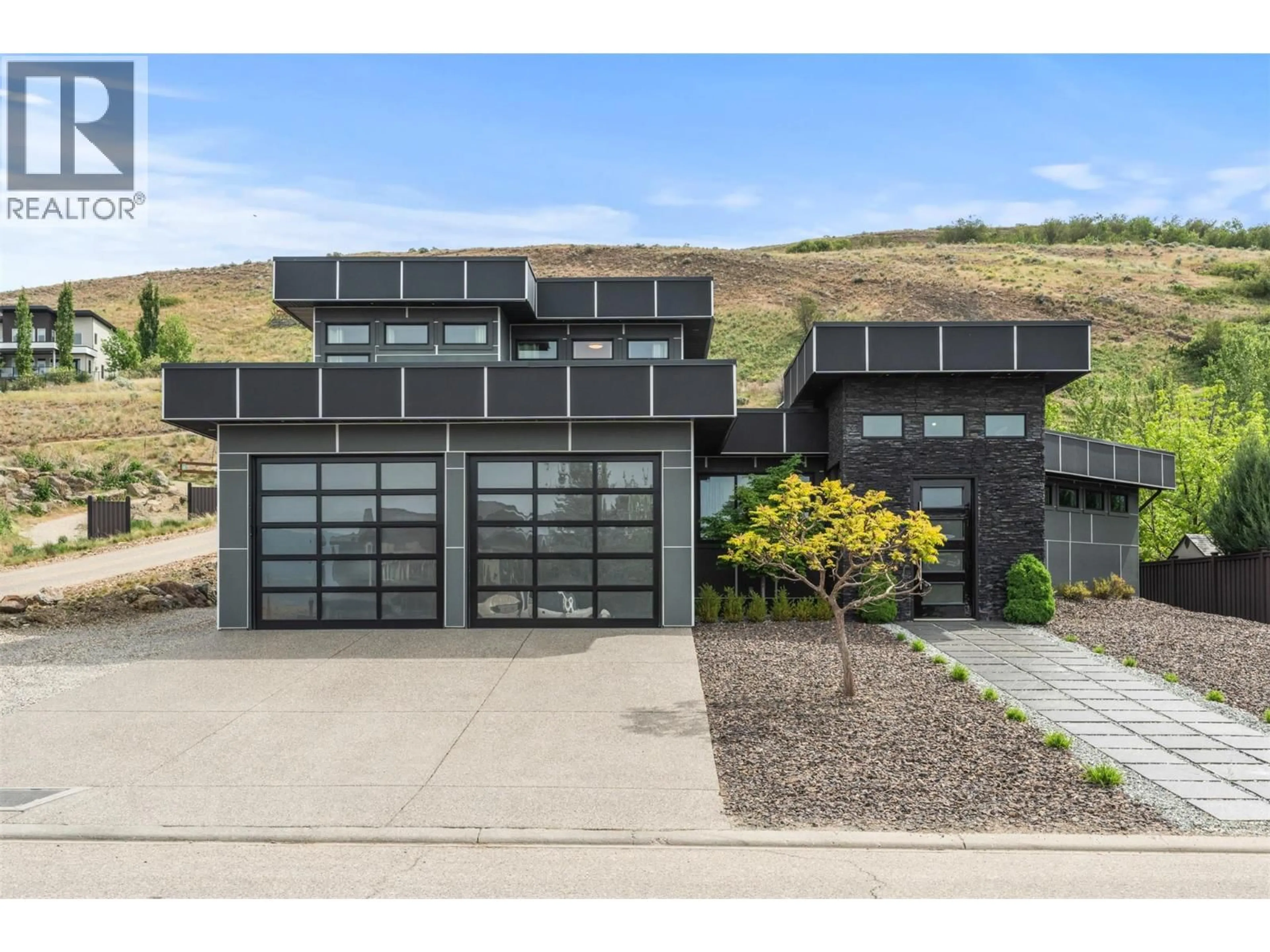 Unknown for 811 MT IDA DRIVE, Coldstream British Columbia V1B3Z6