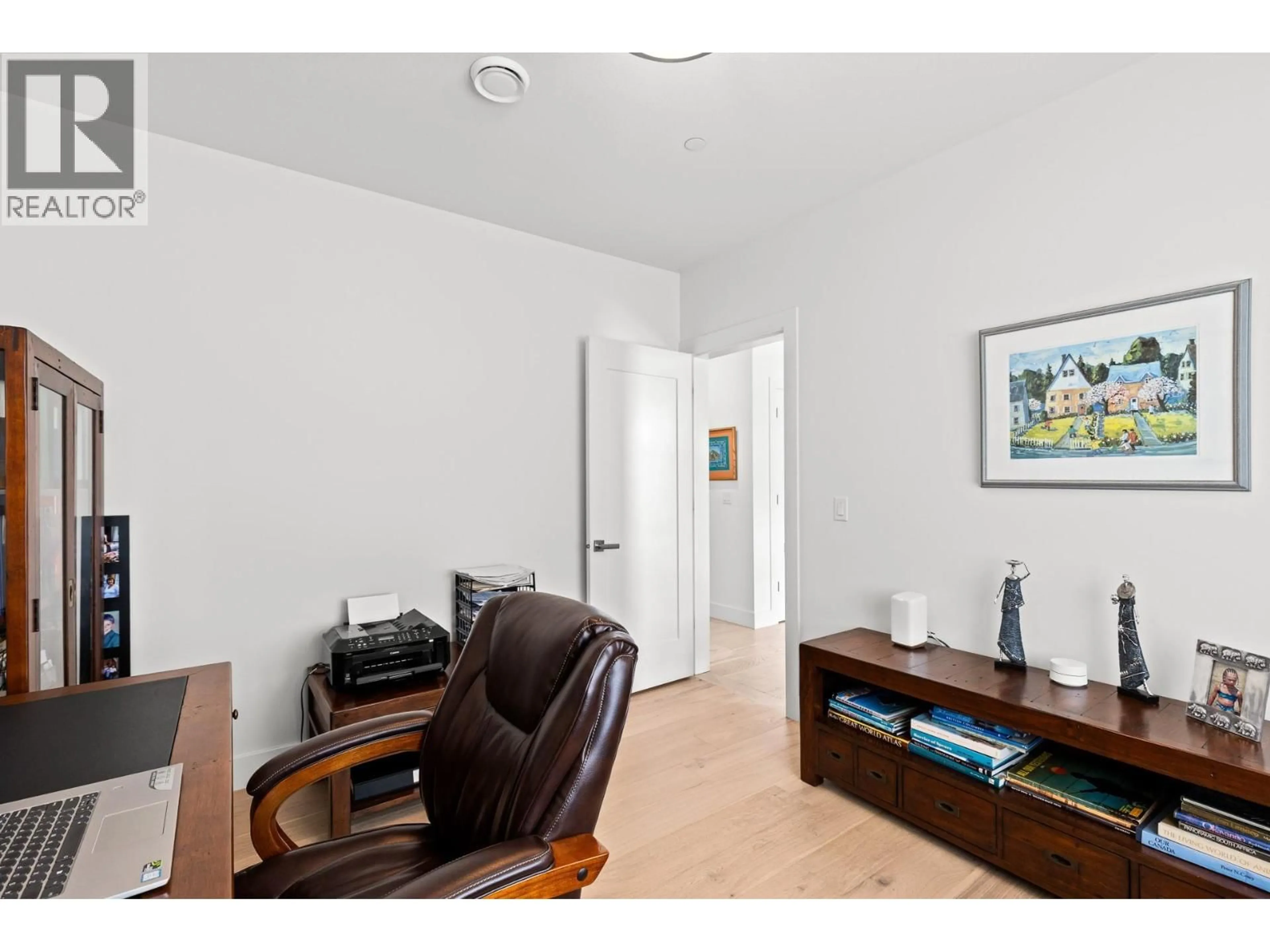 A pic of a room for 3643 WILD ROSE ROAD, Kelowna British Columbia V1V3G2