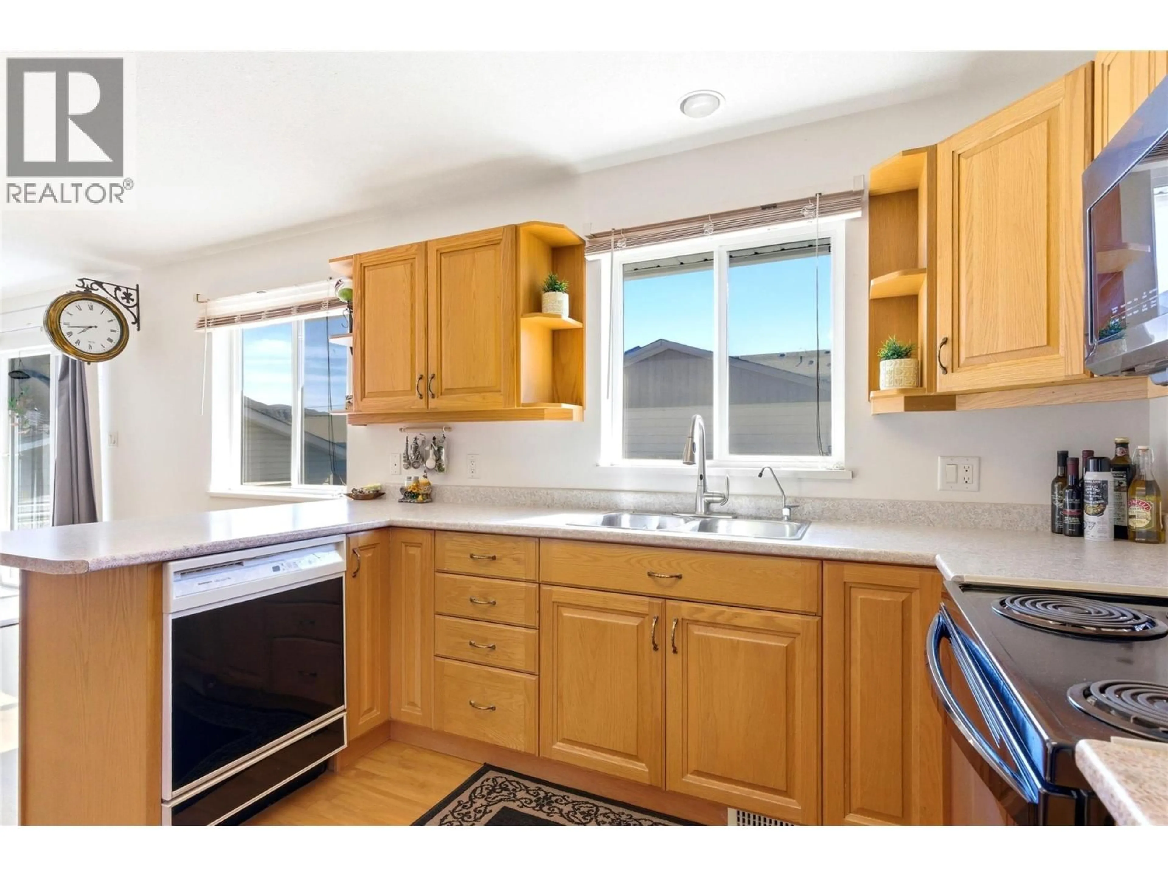 Standard kitchen, unknown for 1411 PEARS PLACE, Ashcroft British Columbia V0K1A0