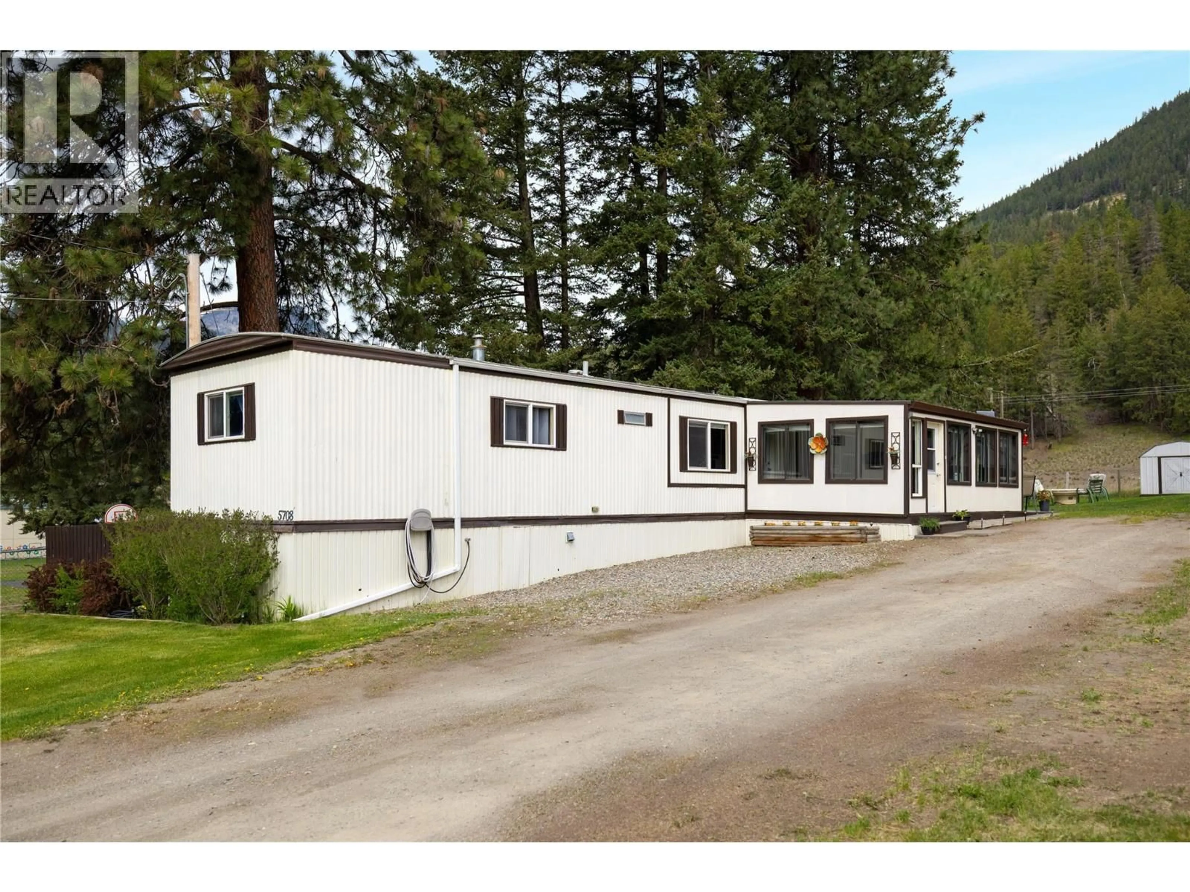 Home with vinyl exterior material, unknown for 5708 TUKTAKAMIN ROAD, Falkland British Columbia V0E1W0