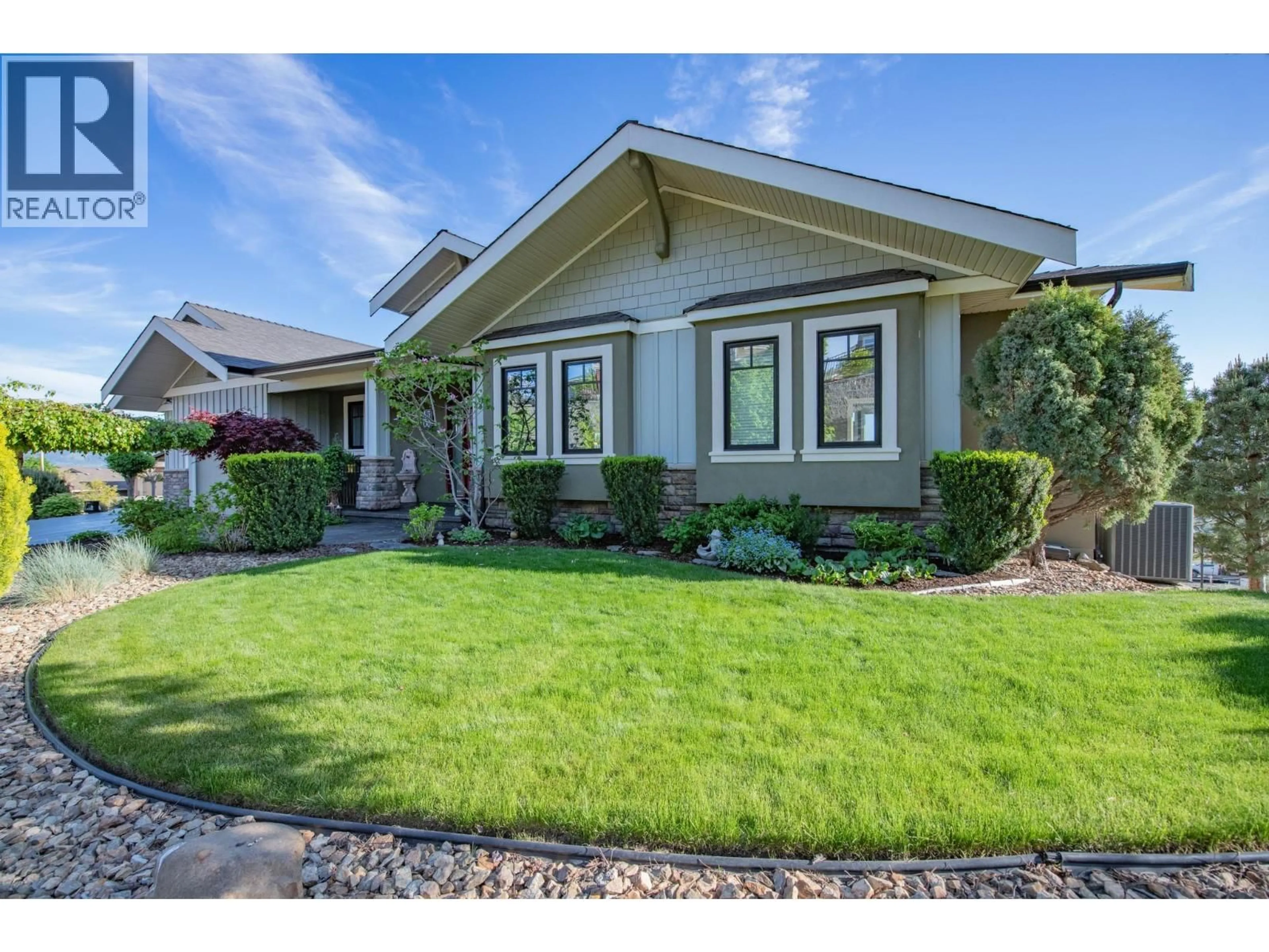 Home with vinyl exterior material, street for 4300 CAMELBACK WAY, Vernon British Columbia V1T9W4