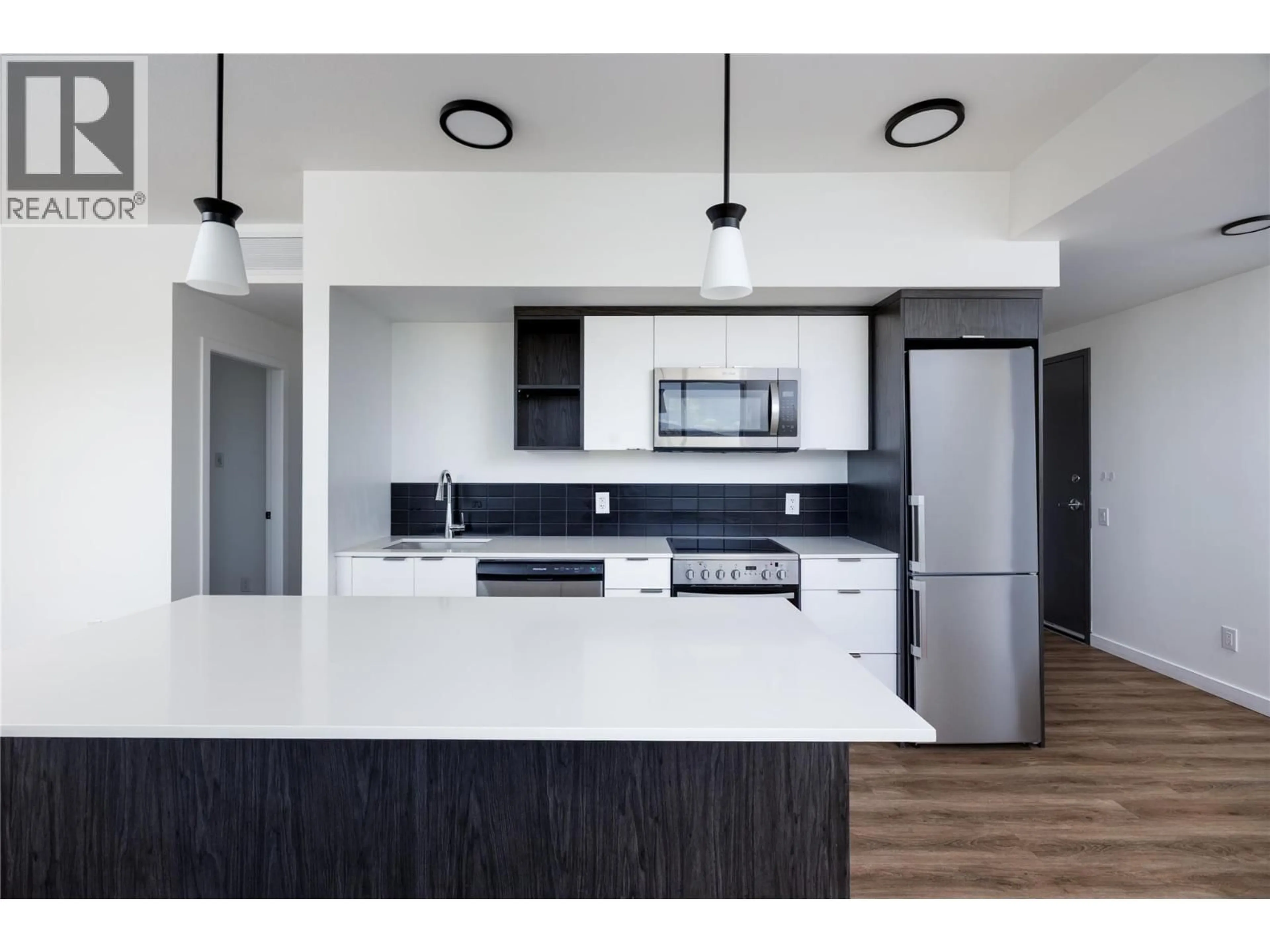 Open concept kitchen, unknown for 401 - 615 RUTLAND N ROAD, Kelowna British Columbia V1X0B3