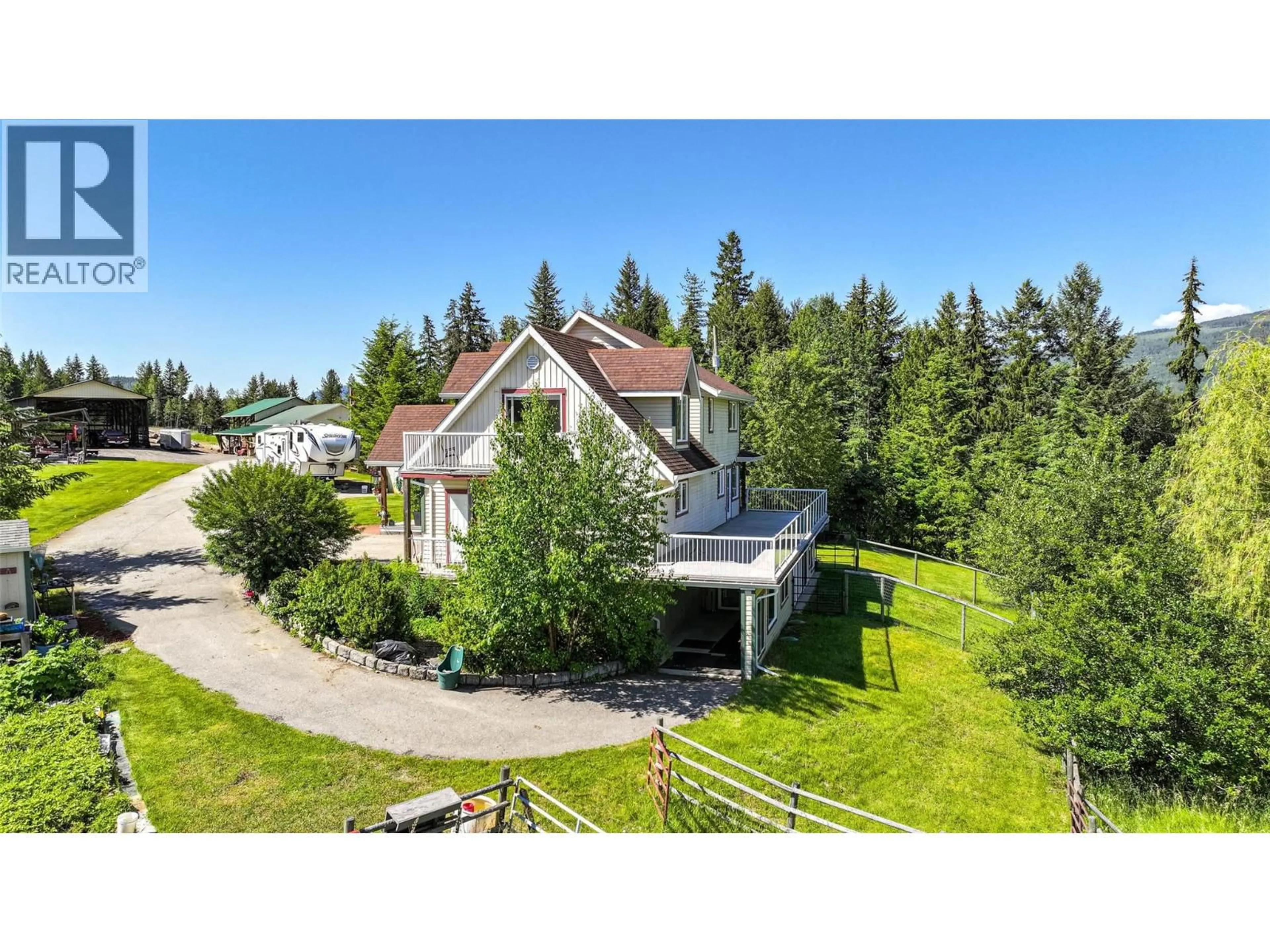 A pic from outside/outdoor area/front of a property/back of a property/a pic from drone, unknown for 9255 FIREHALL FRONTAGE ROAD, Salmon Arm British Columbia V1E2X6