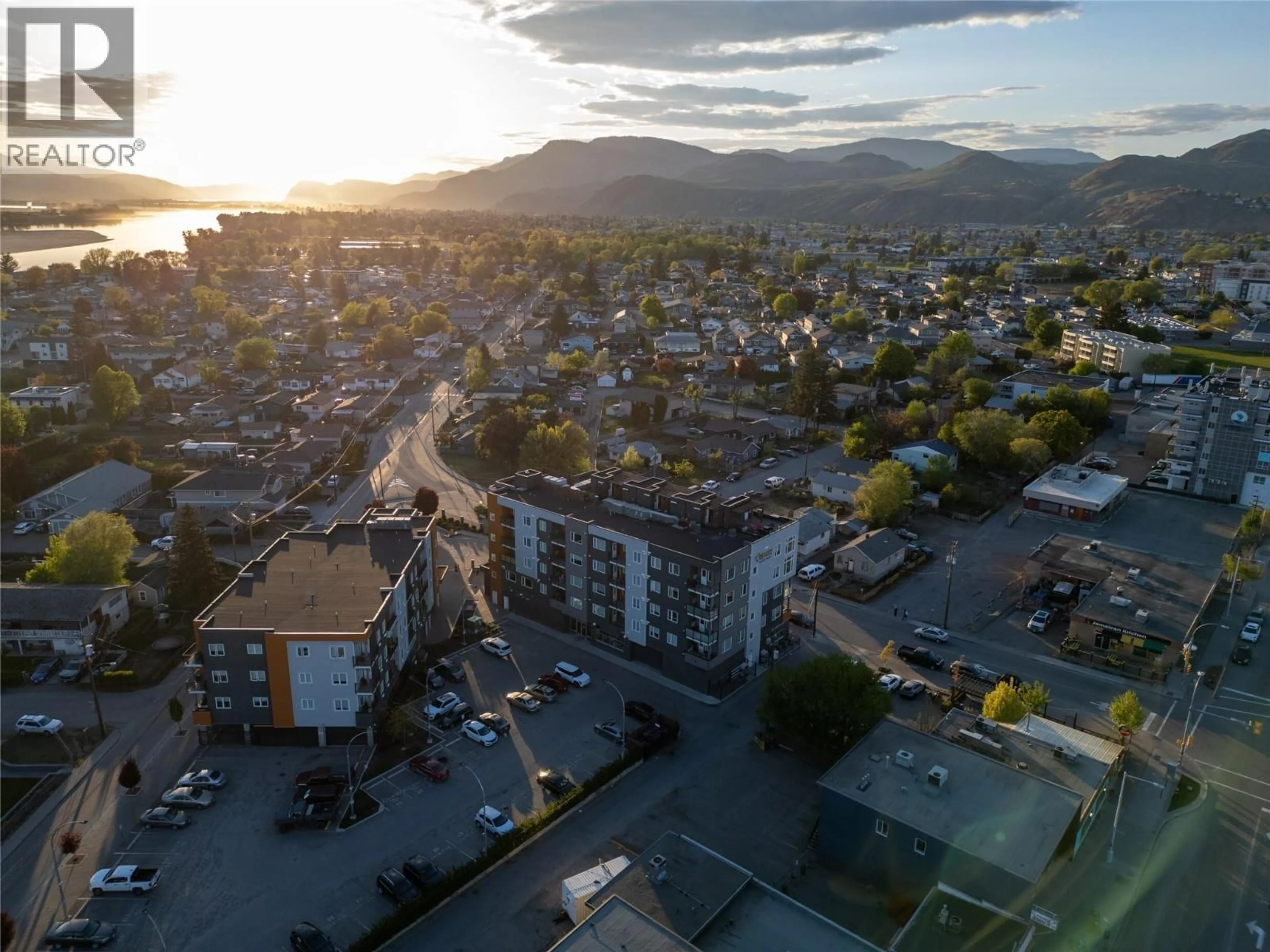 A pic from outside/outdoor area/front of a property/back of a property/a pic from drone, mountain view for 505 - 107 YEW STREET, Kamloops British Columbia V2B4A1